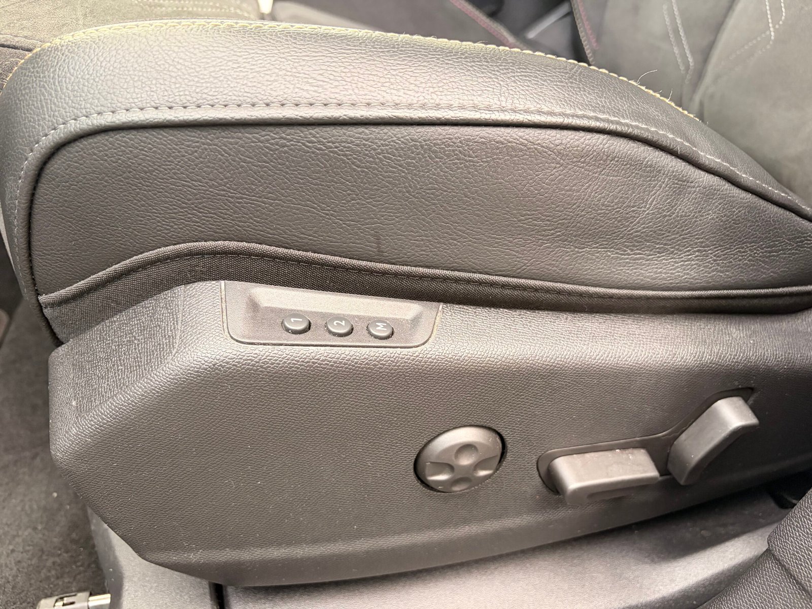 DS DS7 Crossback 1.6 THP 16V S&S 180 cv Boîte auto Performance Line