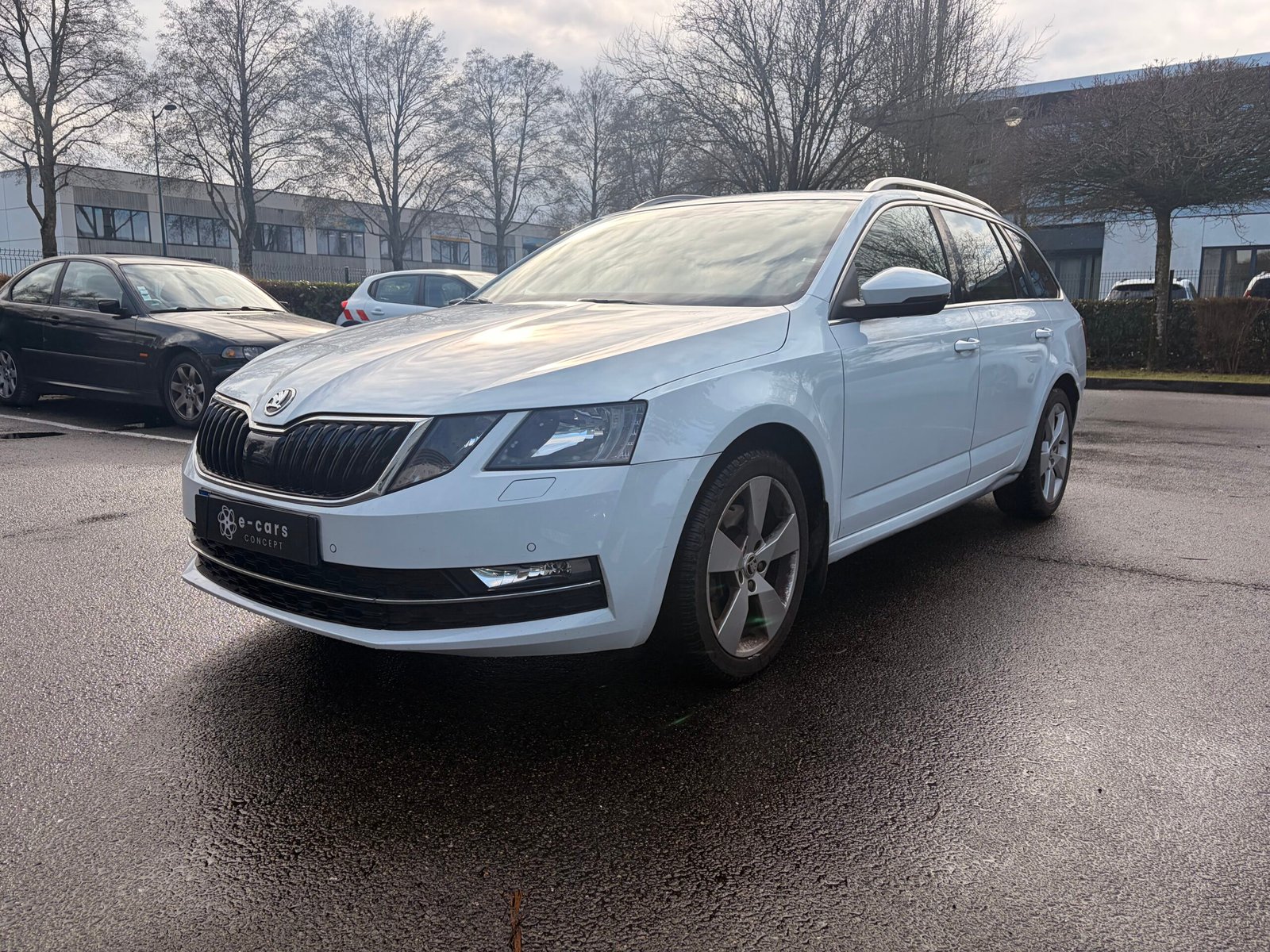SKODA Octavia (5E5) Combi Phase 2 1.8 TFSi 16V DSG7 180 cv Boîte auto