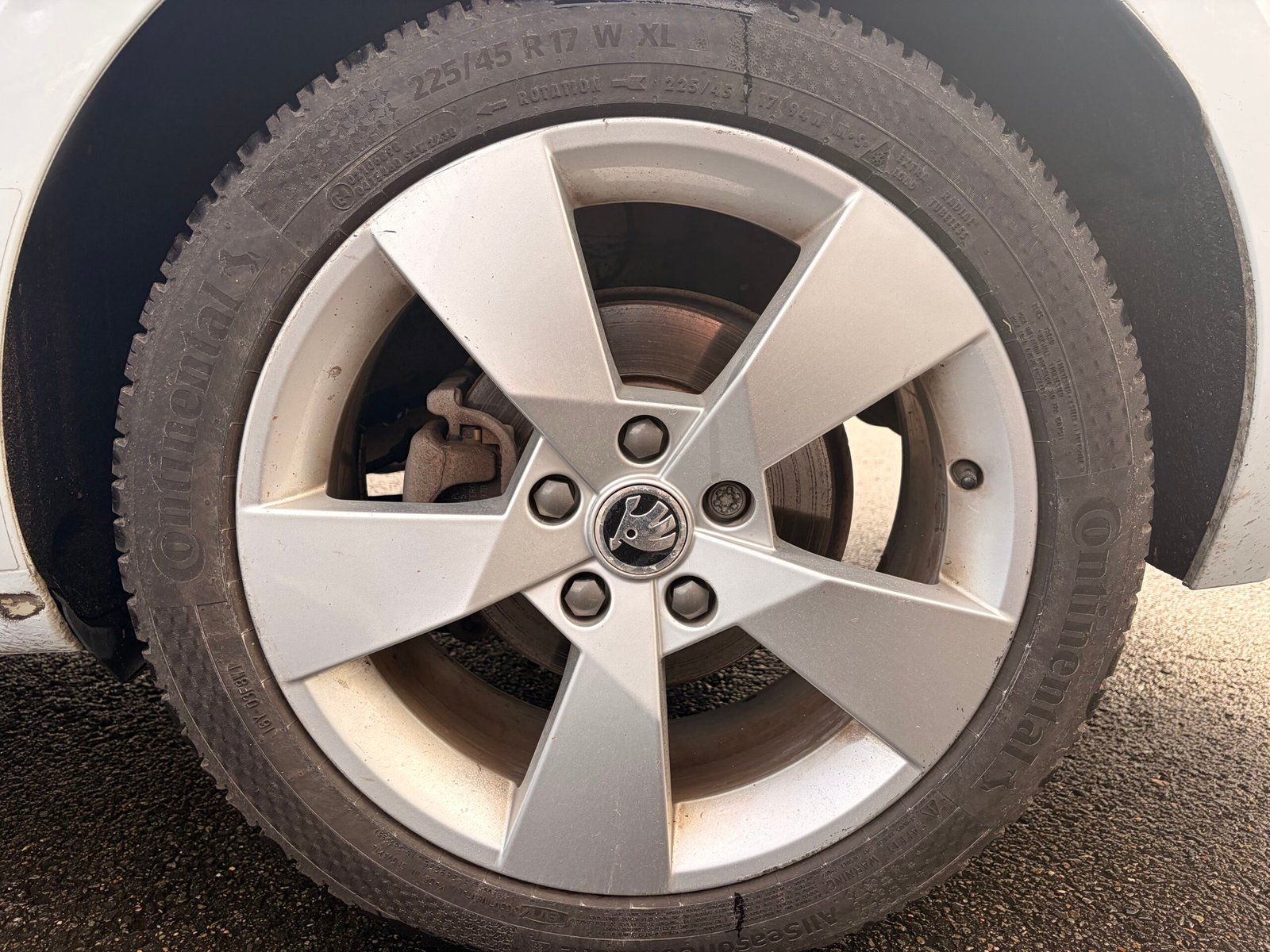 SKODA Octavia (5E5) Combi Phase 2 1.8 TFSi 16V DSG7 180 cv Boîte auto