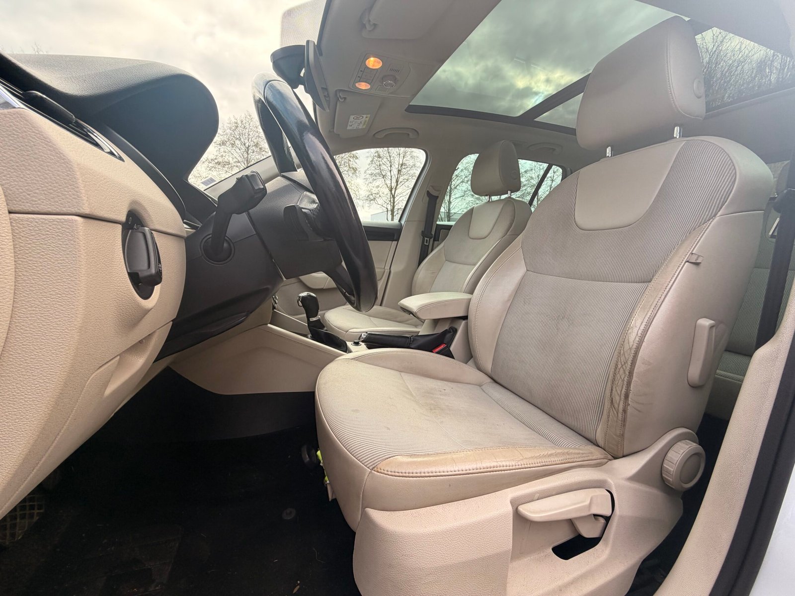 SKODA Octavia (5E5) Combi Phase 2 1.8 TFSi 16V DSG7 180 cv Boîte auto