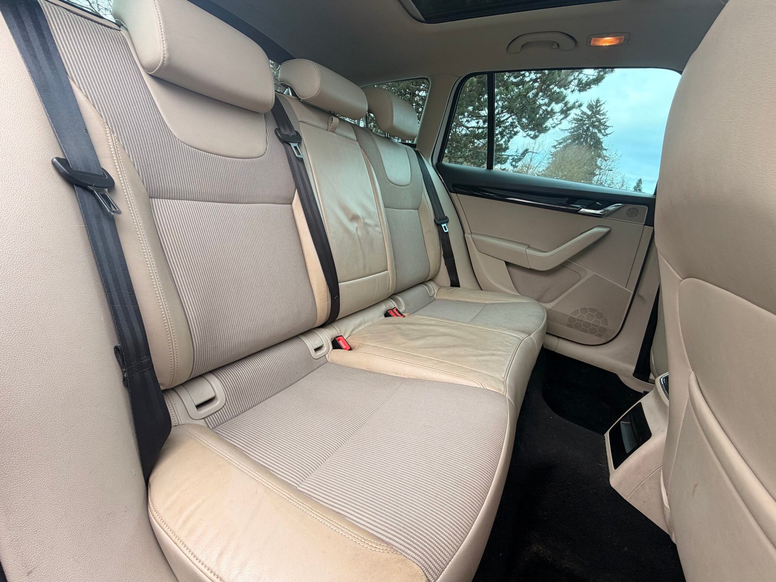 SKODA Octavia (5E5) Combi Phase 2 1.8 TFSi 16V DSG7 180 cv Boîte auto