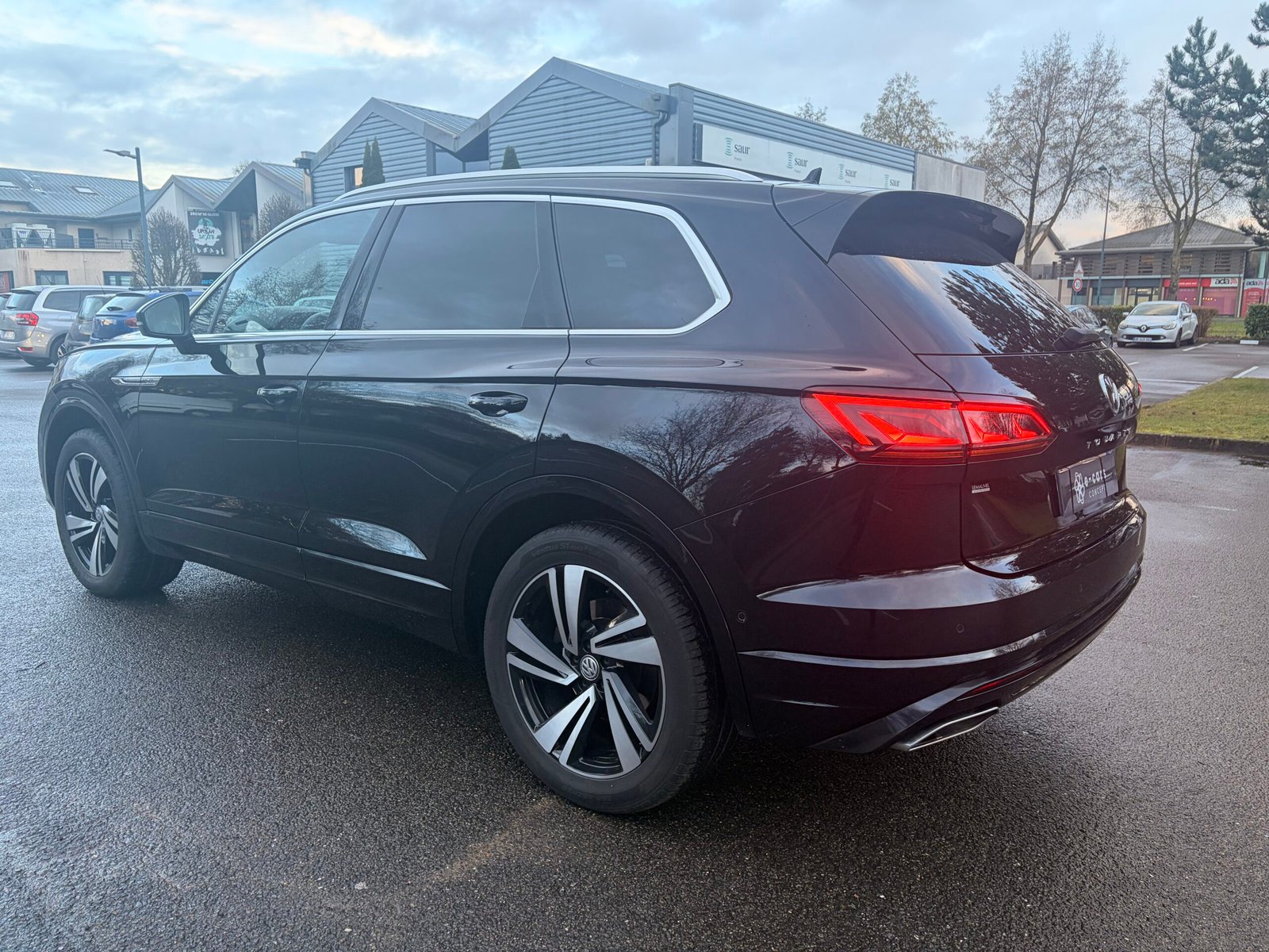 VOLKSWAGEN Touareg III 3.0 TDi V6 24V DPF Blue motion Tiptronic 286 cv Boîte auto R-line