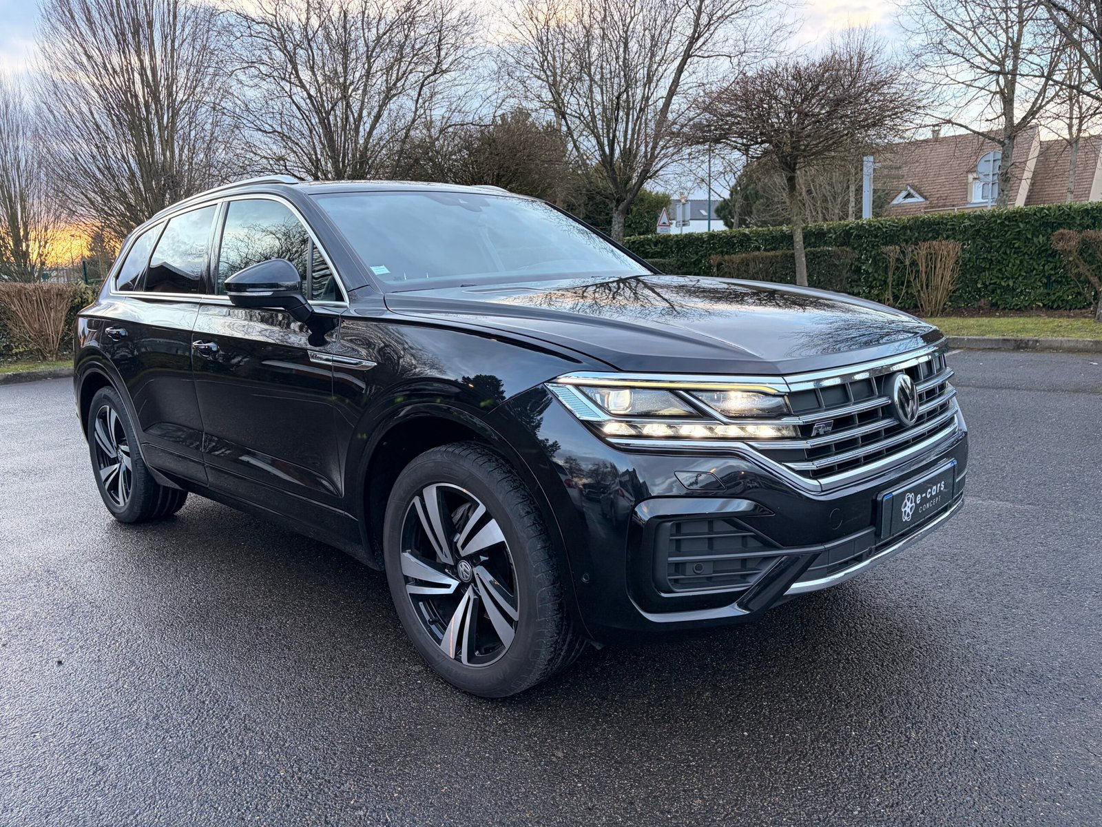 VOLKSWAGEN Touareg III 3.0 TDi V6 24V DPF Blue motion Tiptronic 286 cv Boîte auto R-line