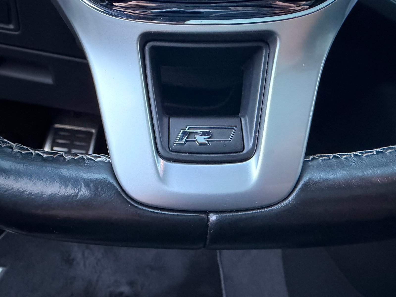 VOLKSWAGEN Touareg III 3.0 TDi V6 24V DPF Blue motion Tiptronic 286 cv Boîte auto R-line