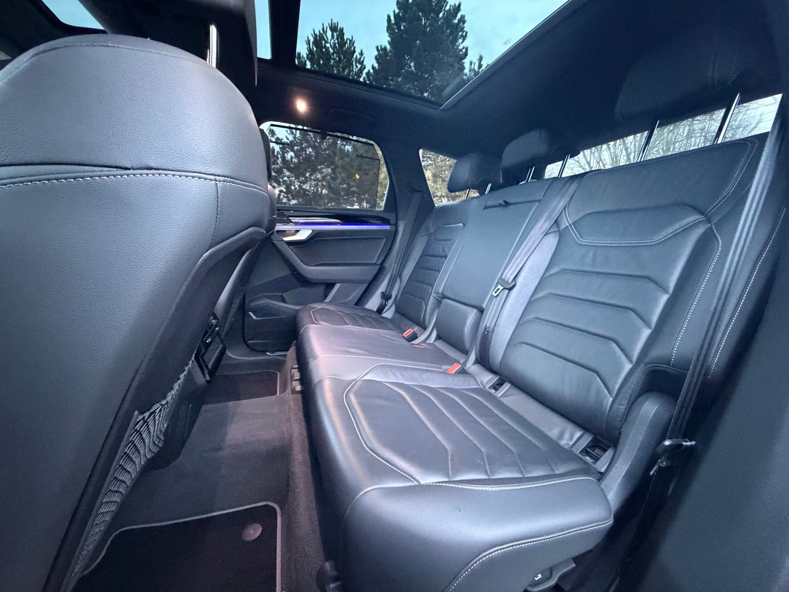 VOLKSWAGEN Touareg III 3.0 TDi V6 24V DPF Blue motion Tiptronic 286 cv Boîte auto R-line