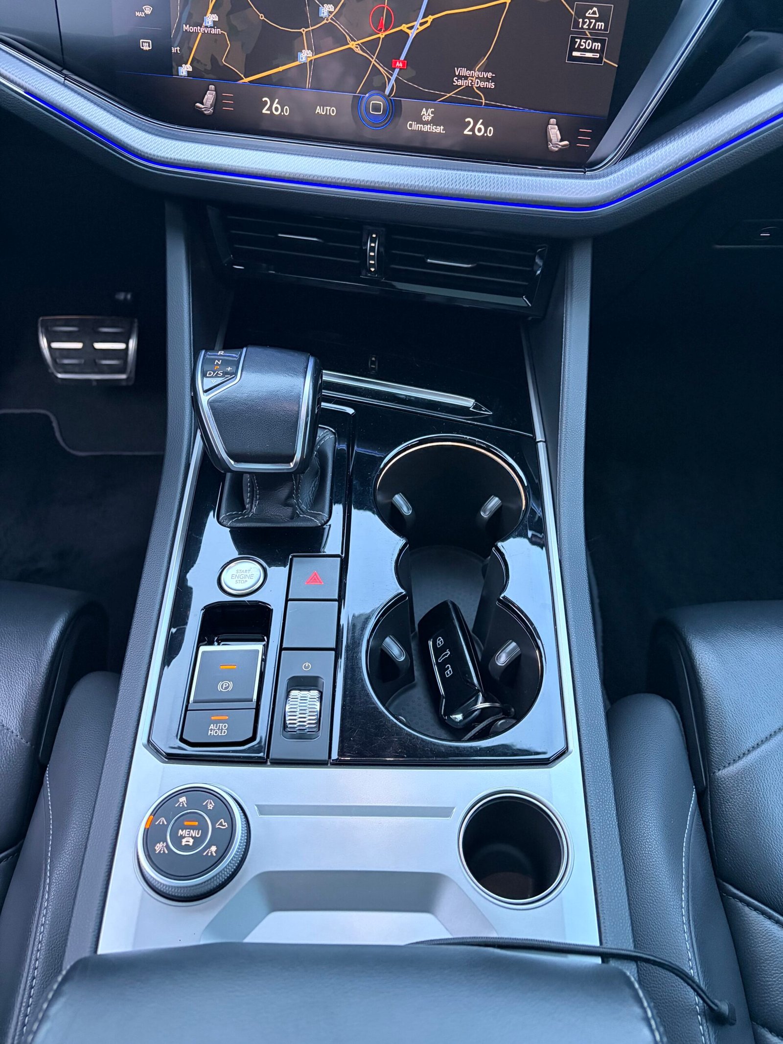 VOLKSWAGEN Touareg III 3.0 TDi V6 24V DPF Blue motion Tiptronic 286 cv Boîte auto R-line