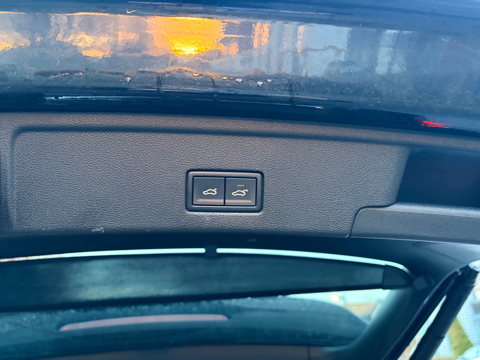 VOLKSWAGEN Touareg III 3.0 TDi V6 24V DPF Blue motion Tiptronic 286 cv Boîte auto R-line