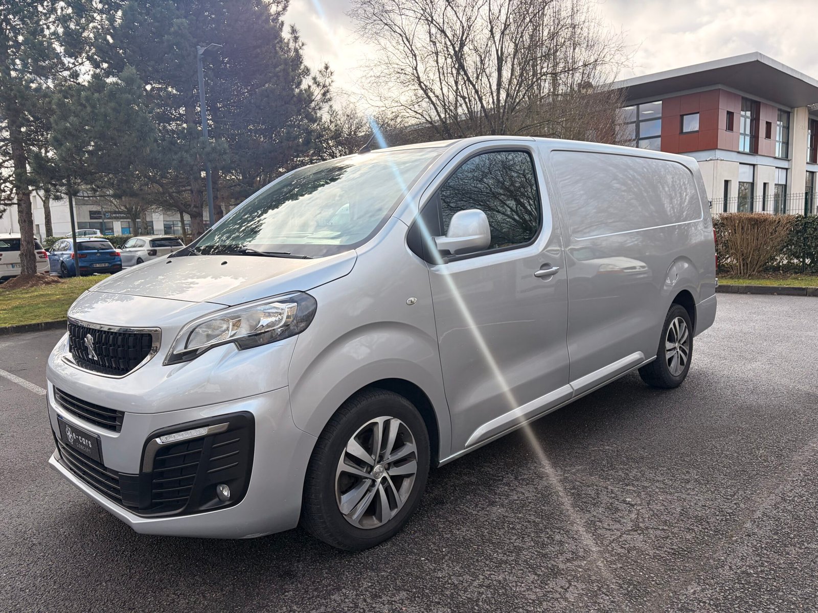 PEUGEOT Expert III VUL Long 2.0 Blue HDi 16V Fourgon long EAT6 S&S 177 cv Boîte auto