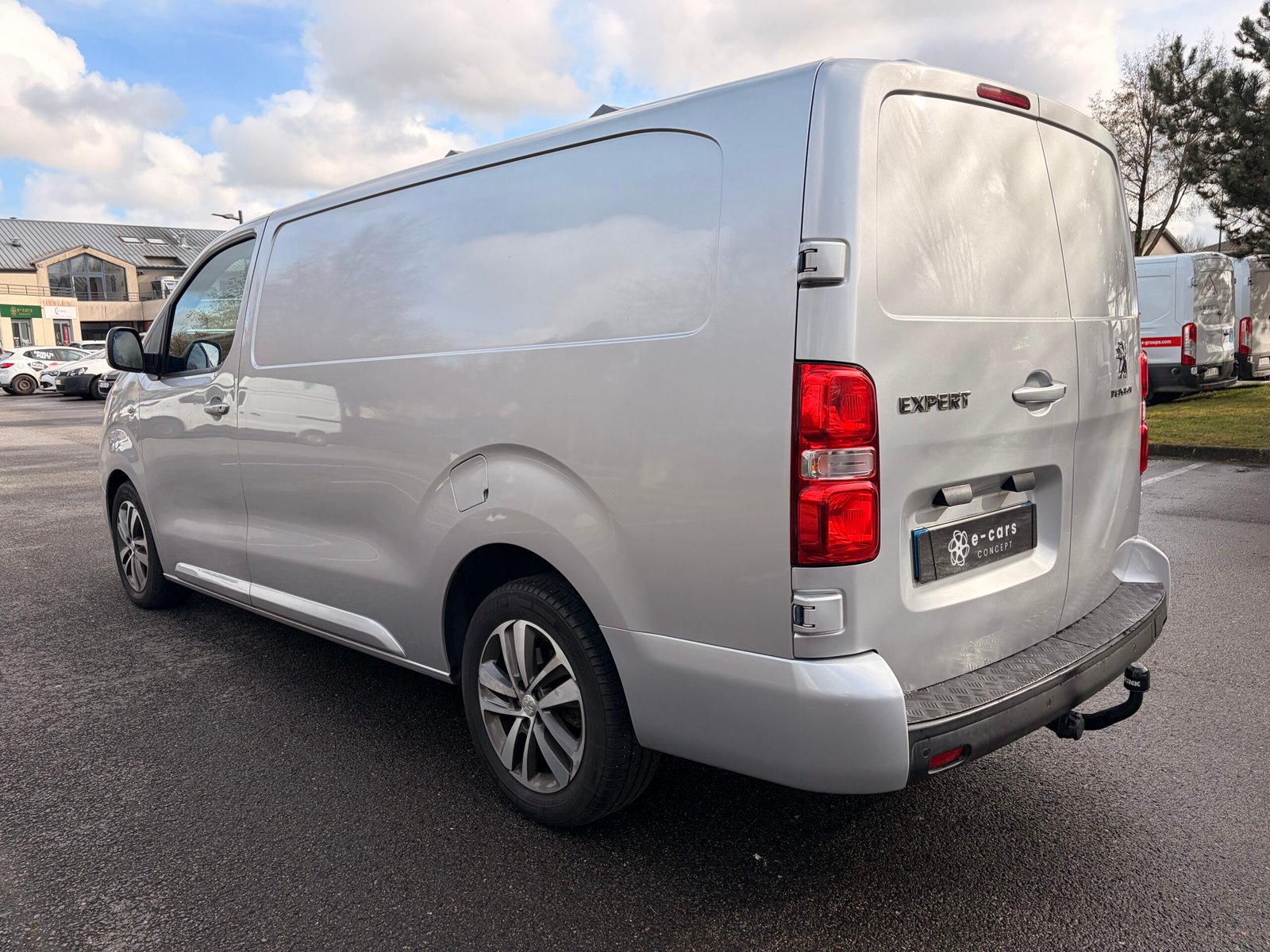 PEUGEOT Expert III VUL Long 2.0 Blue HDi 16V Fourgon long EAT6 S&S 177 cv Boîte auto