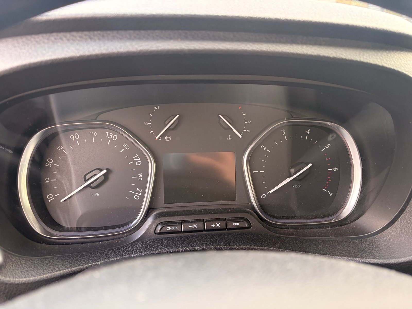 PEUGEOT Expert III VUL Long 2.0 Blue HDi 16V Fourgon long EAT6 S&S 177 cv Boîte auto