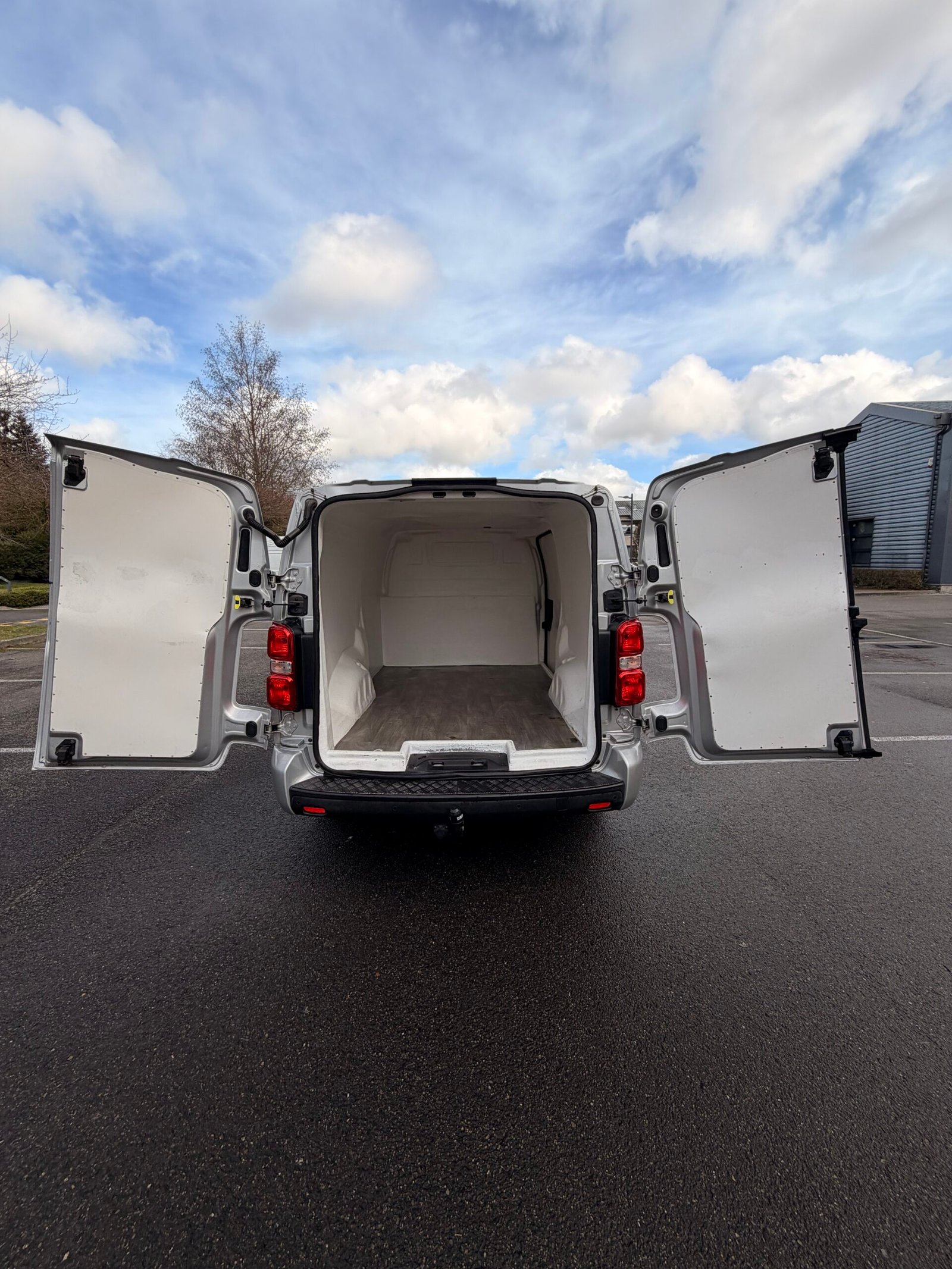 PEUGEOT Expert III VUL Long 2.0 Blue HDi 16V Fourgon long EAT6 S&S 177 cv Boîte auto