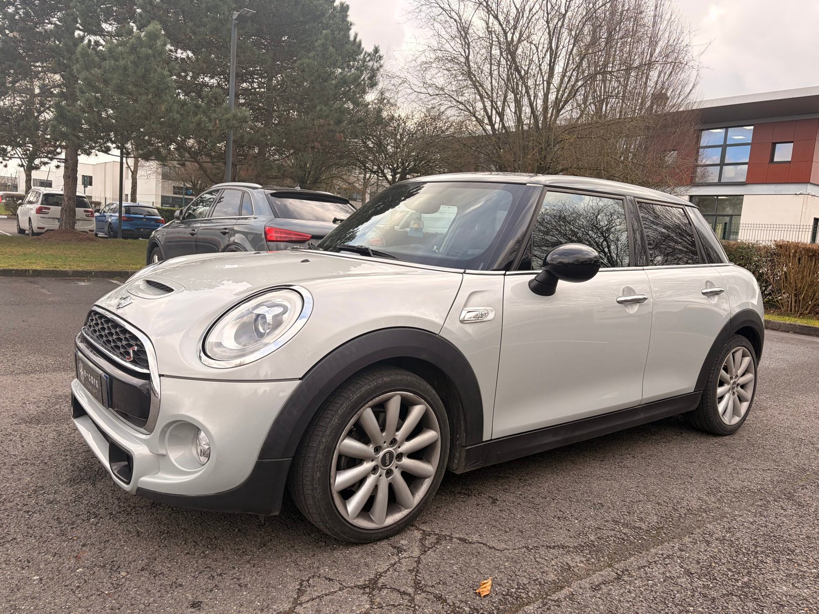 MINI MINI 3 (F55) 5 Portes Cooper SD 2.0 d 16V 170 cv Boîte auto