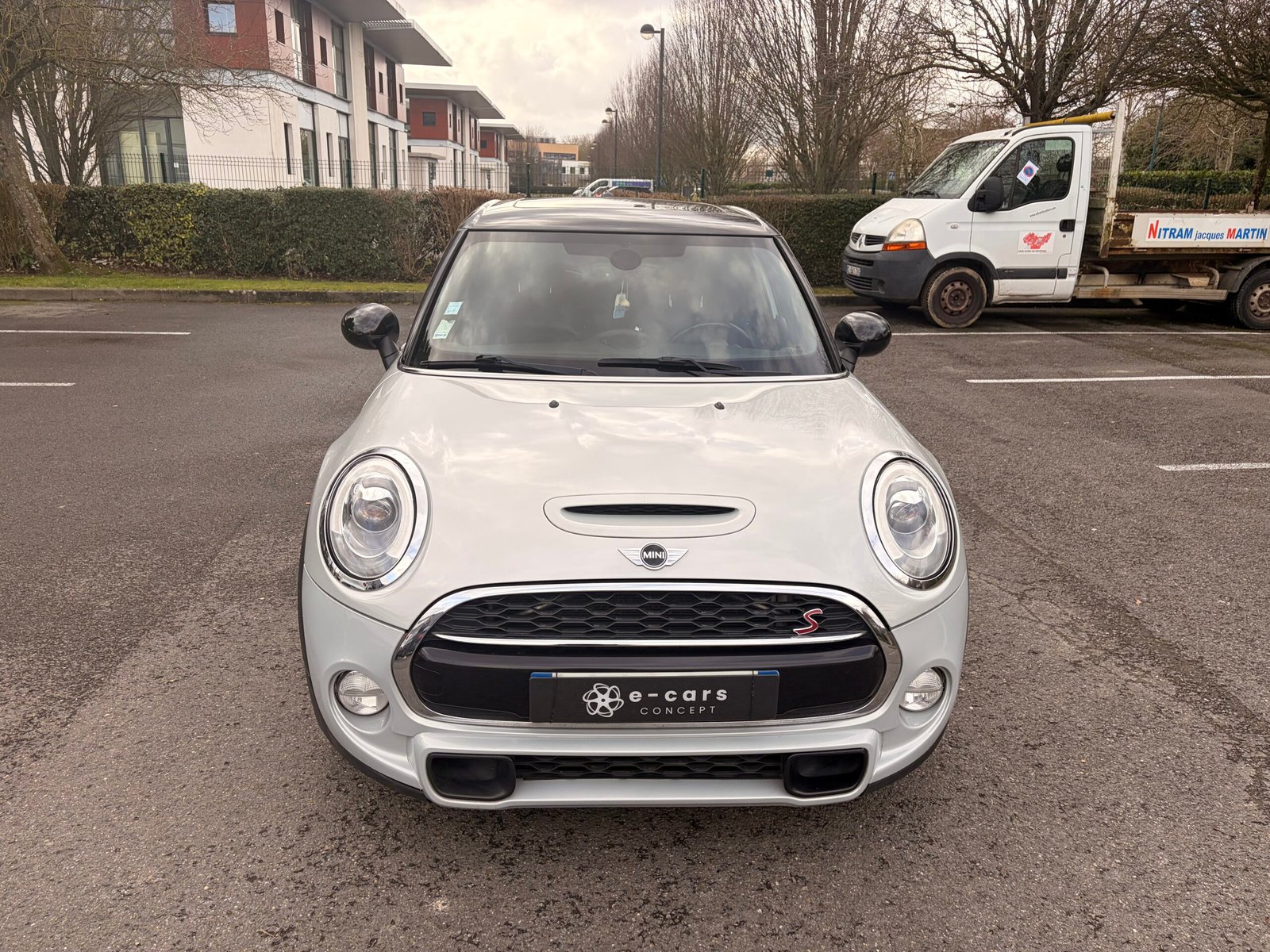 MINI MINI 3 (F55) 5 Portes Cooper SD 2.0 d 16V 170 cv Boîte auto