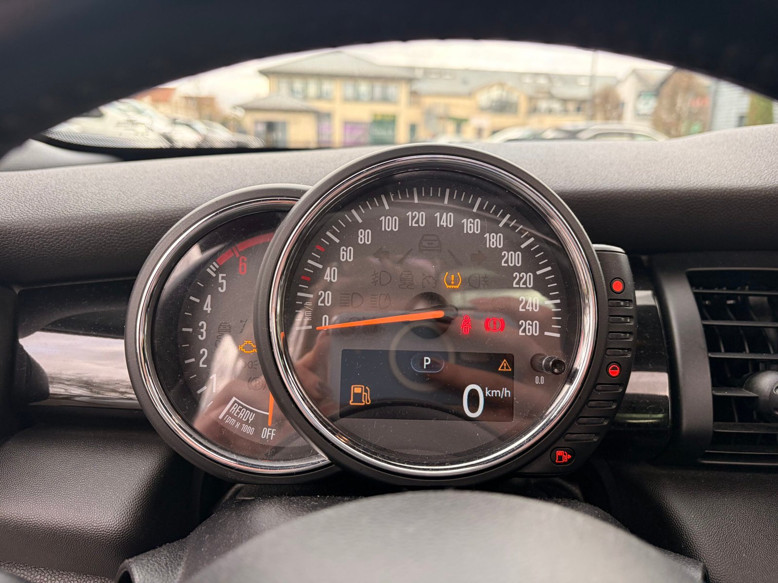 MINI MINI 3 (F55) 5 Portes Cooper SD 2.0 d 16V 170 cv Boîte auto