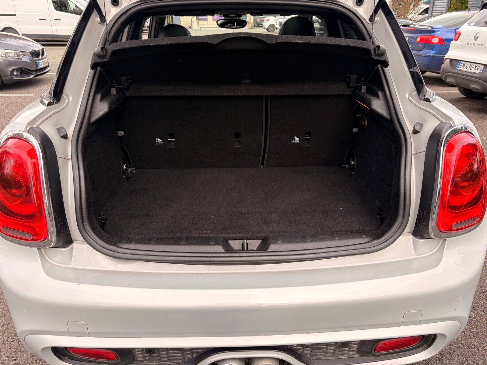 MINI MINI 3 (F55) 5 Portes Cooper SD 2.0 d 16V 170 cv Boîte auto