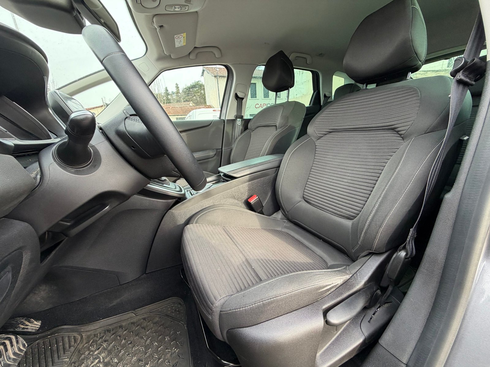 Renault Scenic 1,3tce 158ch INTENS automatique