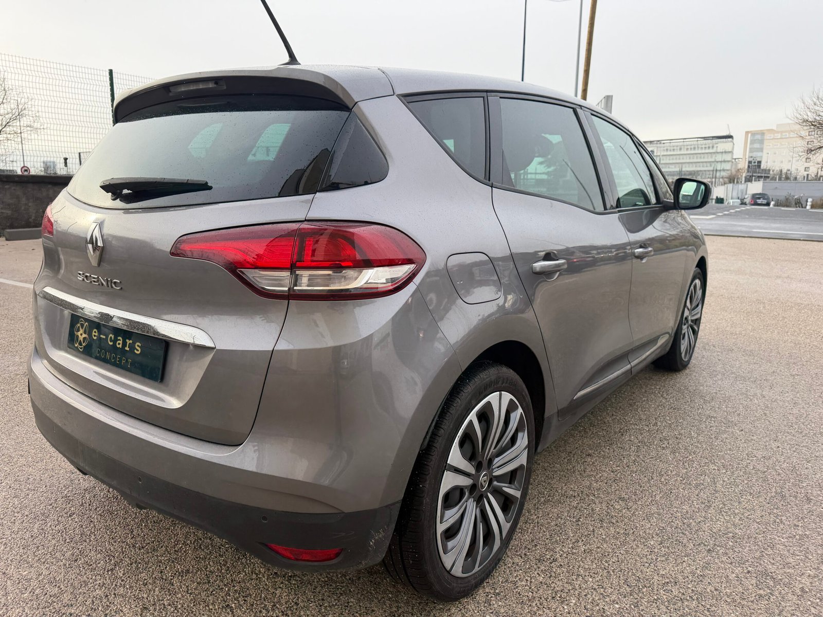 Renault Scenic 1,3tce 158ch INTENS automatique