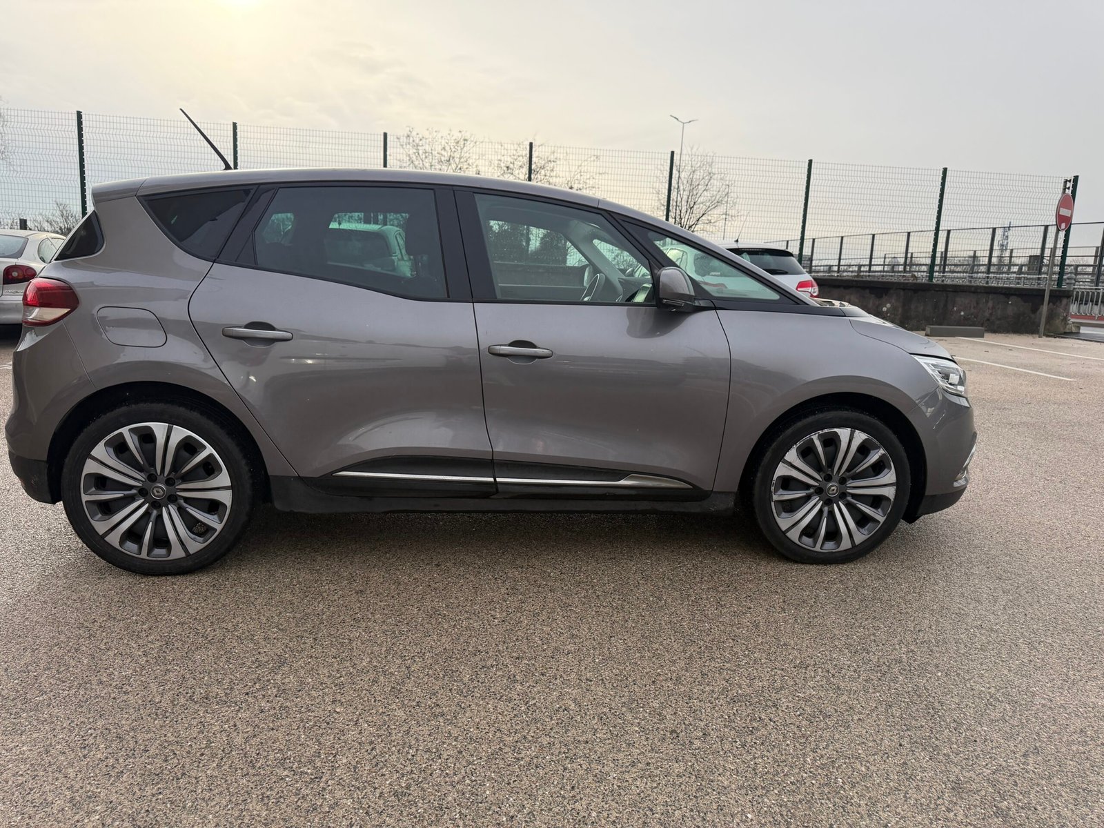 Renault Scenic 1,3tce 158ch INTENS automatique