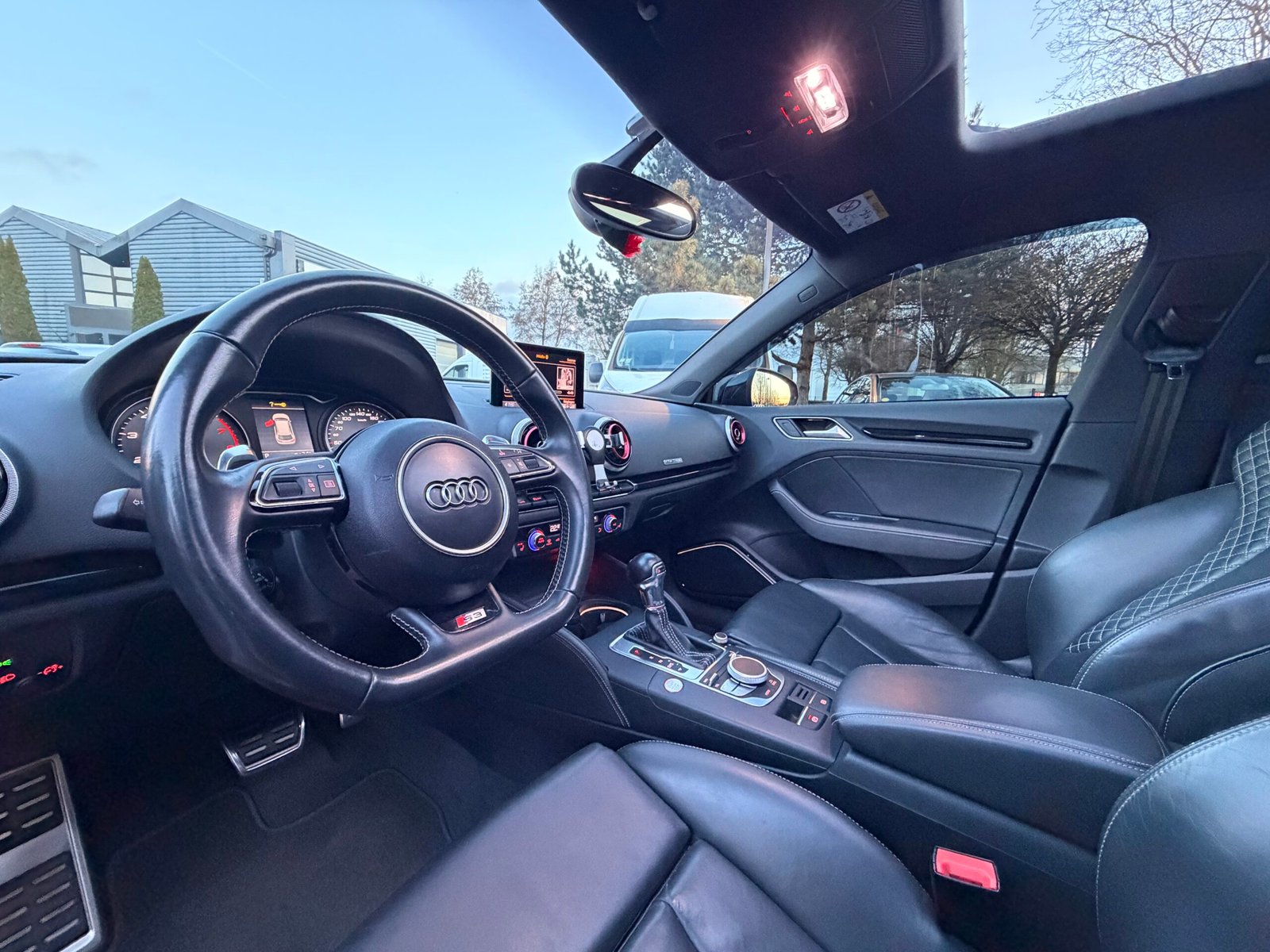 AUDI S3 Quattro Série 3 Sportback (8VA) 2.0 TFSi 16V S-Tronic6 300 cv Boîte auto