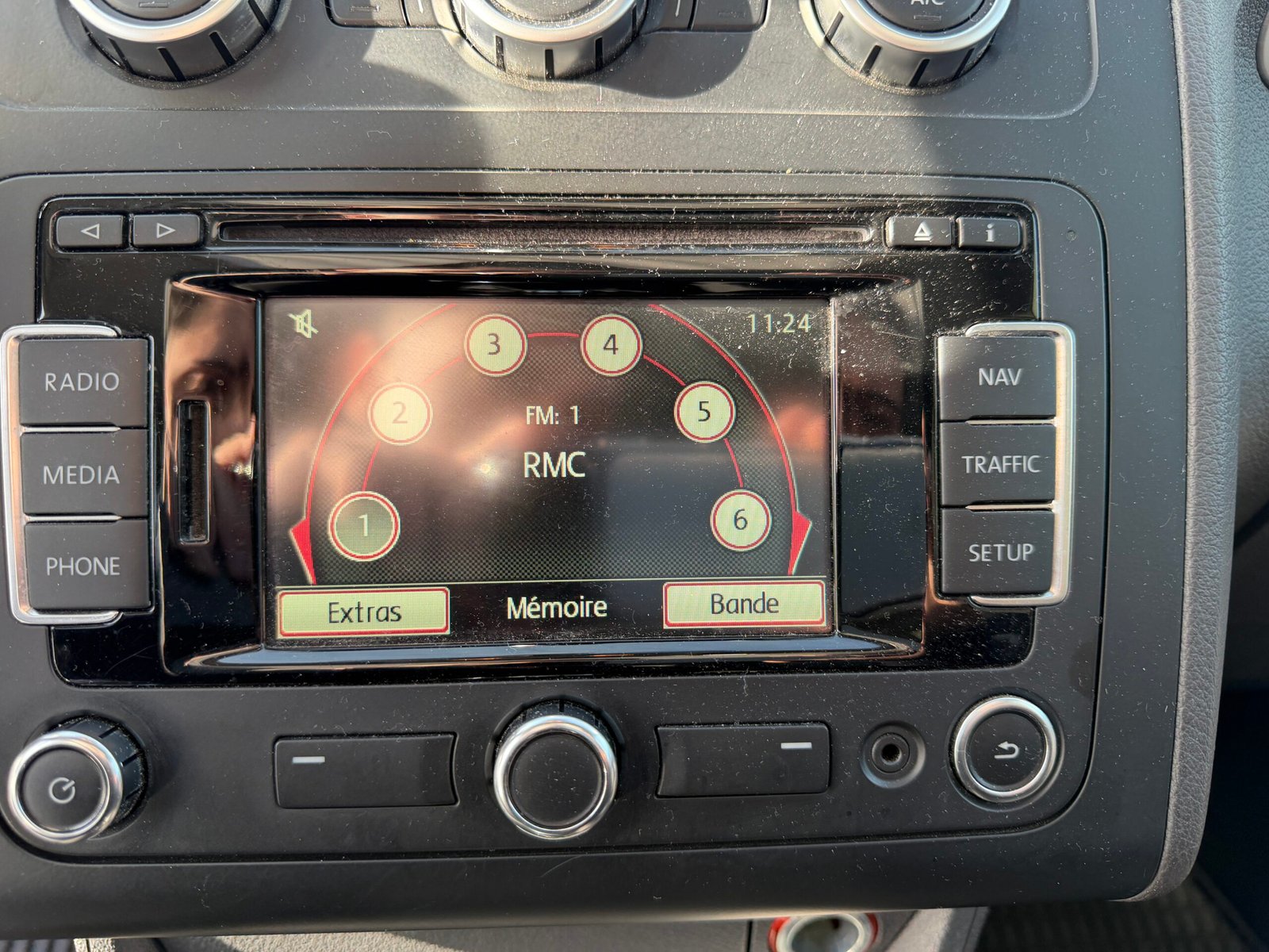 VOLKSWAGEN Touran 1 phase 3 2.0 TDi 140 ch