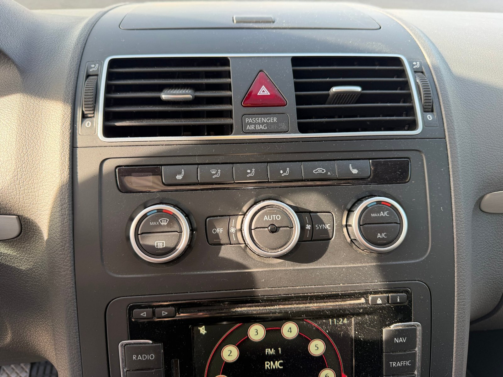 VOLKSWAGEN Touran 1 phase 3 2.0 TDi 140 ch