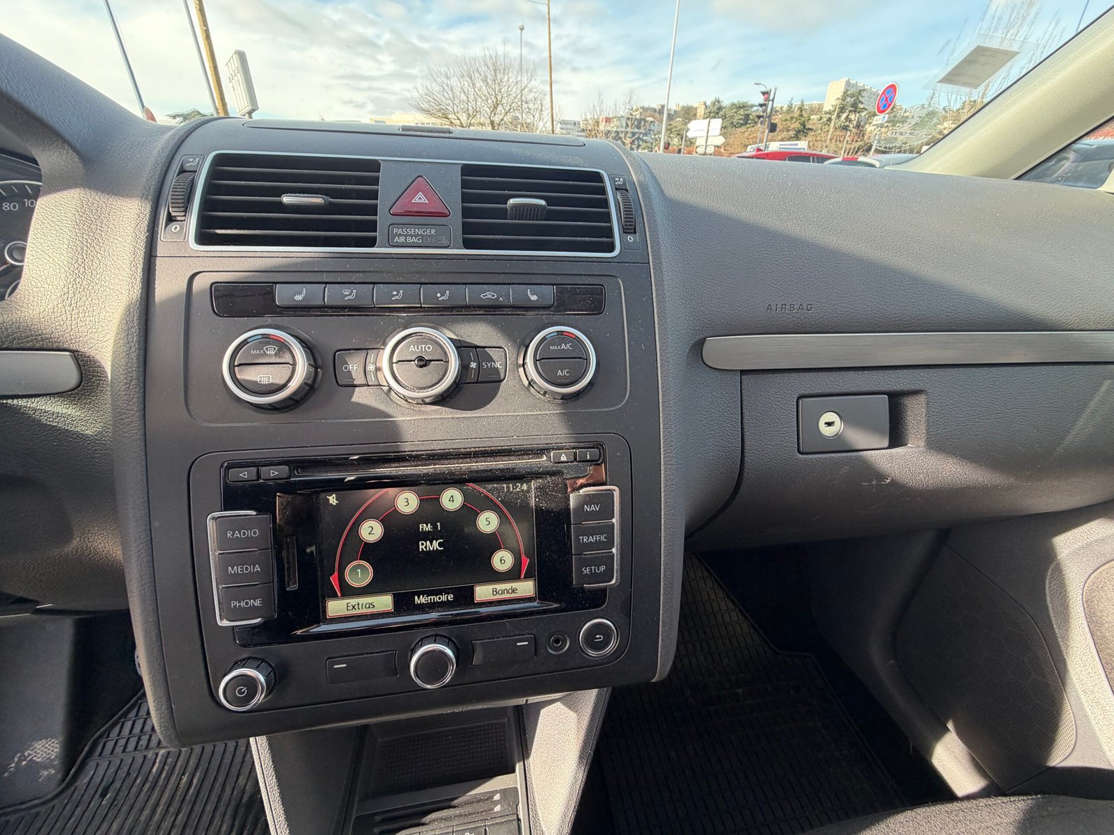 VOLKSWAGEN Touran 1 phase 3 2.0 TDi 140 ch