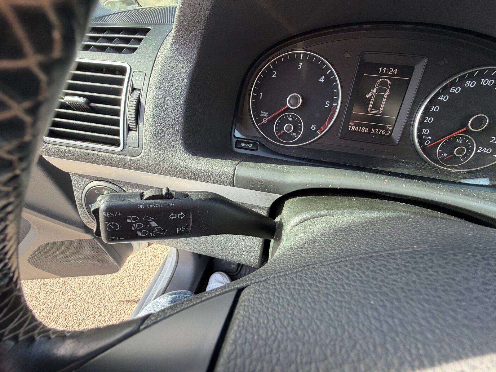 VOLKSWAGEN Touran 1 phase 3 2.0 TDi 140 ch