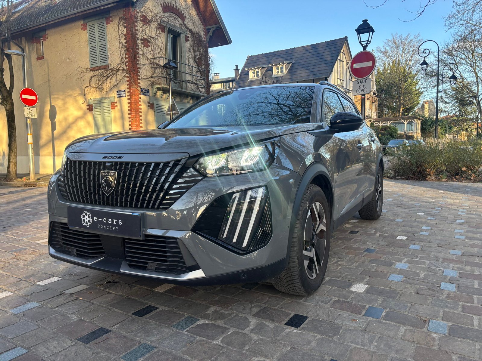 Peugeot 2008 1.2 130 Ch Allure