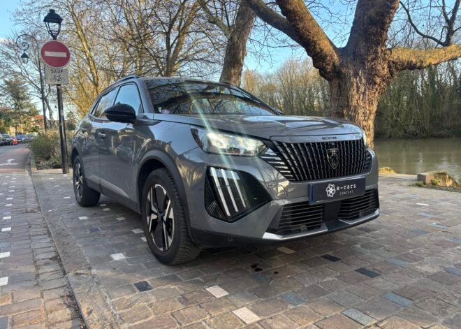 Peugeot 2008 1.2 130 Ch Allure