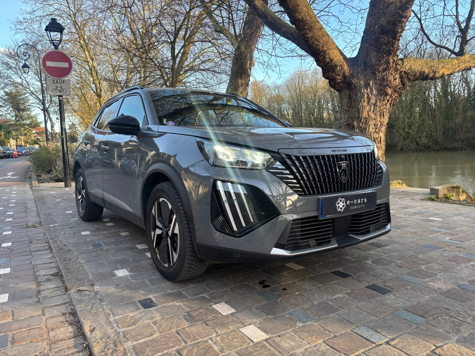 Peugeot 2008 1.2 130 Ch Allure