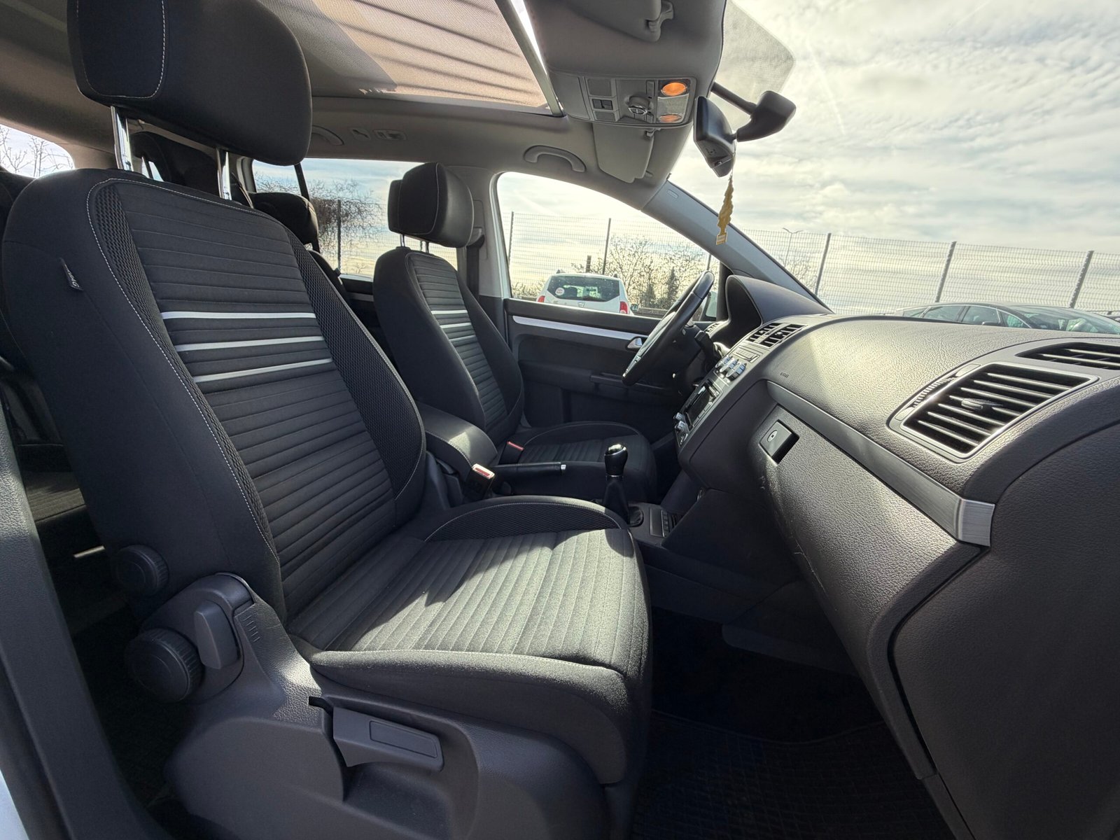 VOLKSWAGEN Touran 1 phase 3 2.0 TDi 140 ch