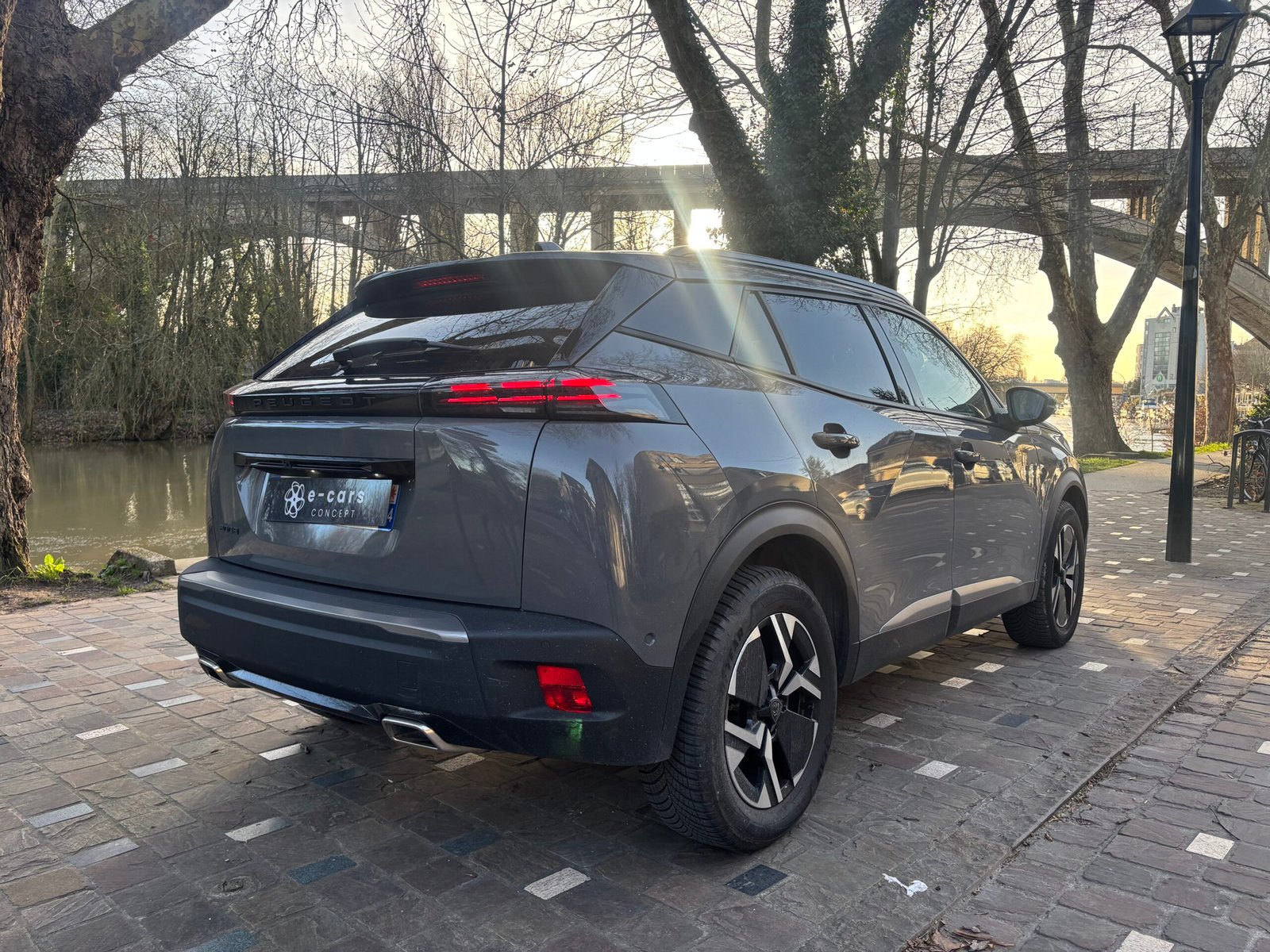 Peugeot 2008 1.2 130 Ch Allure