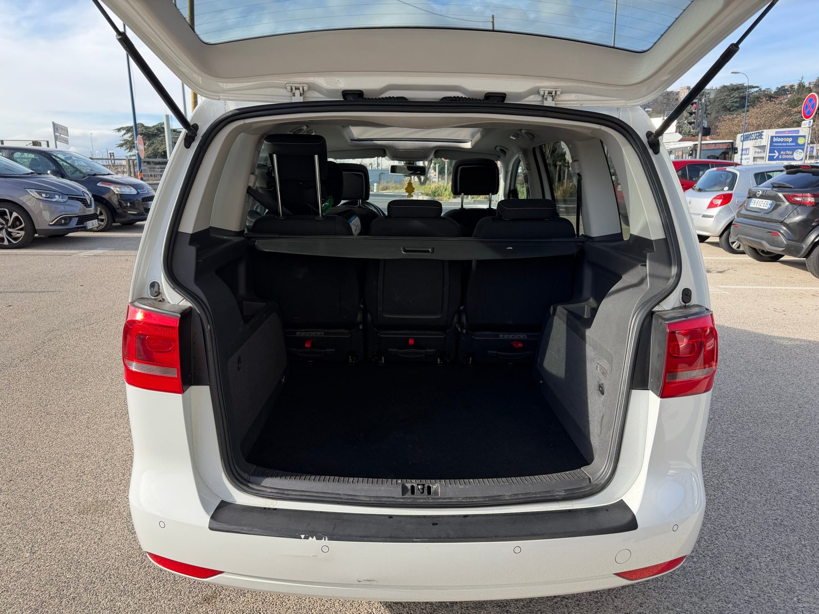 VOLKSWAGEN Touran 1 phase 3 2.0 TDi 140 ch