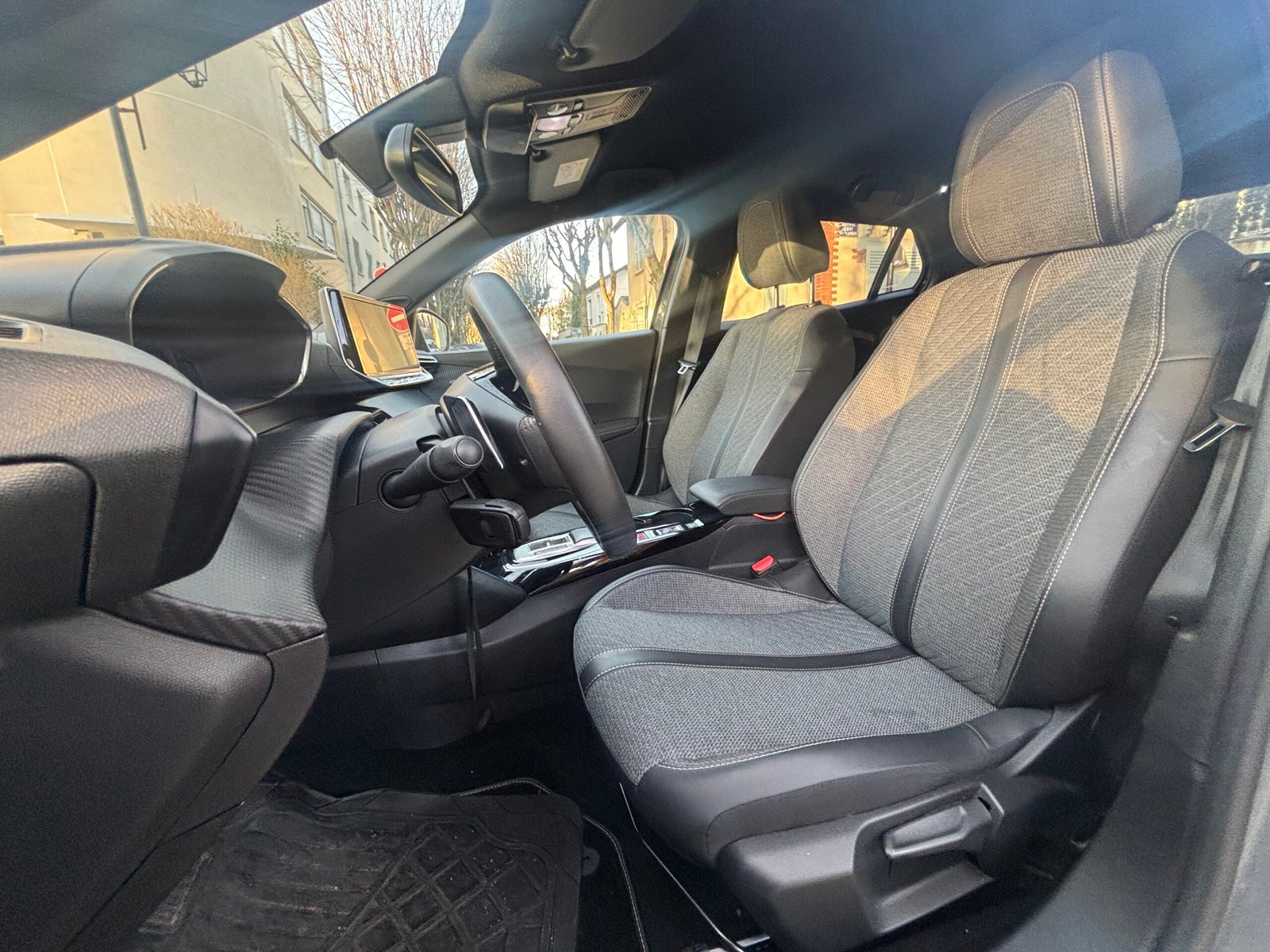 Peugeot 2008 1.2 130 Ch Allure