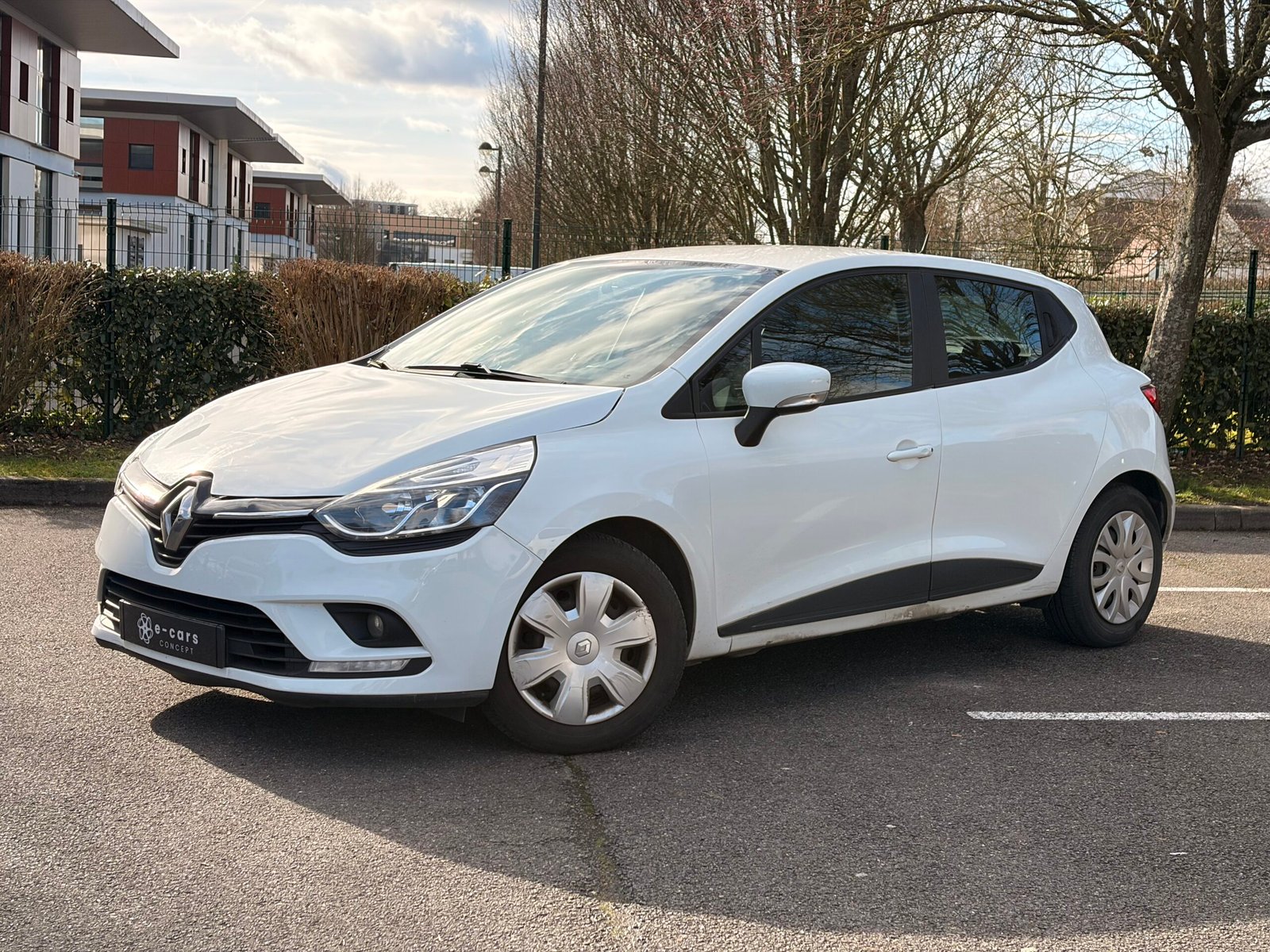 RENAULT Clio IV 5 Portes Phase 2 1.5 dCi FAP Energy eco2 S&S 90 cv Business