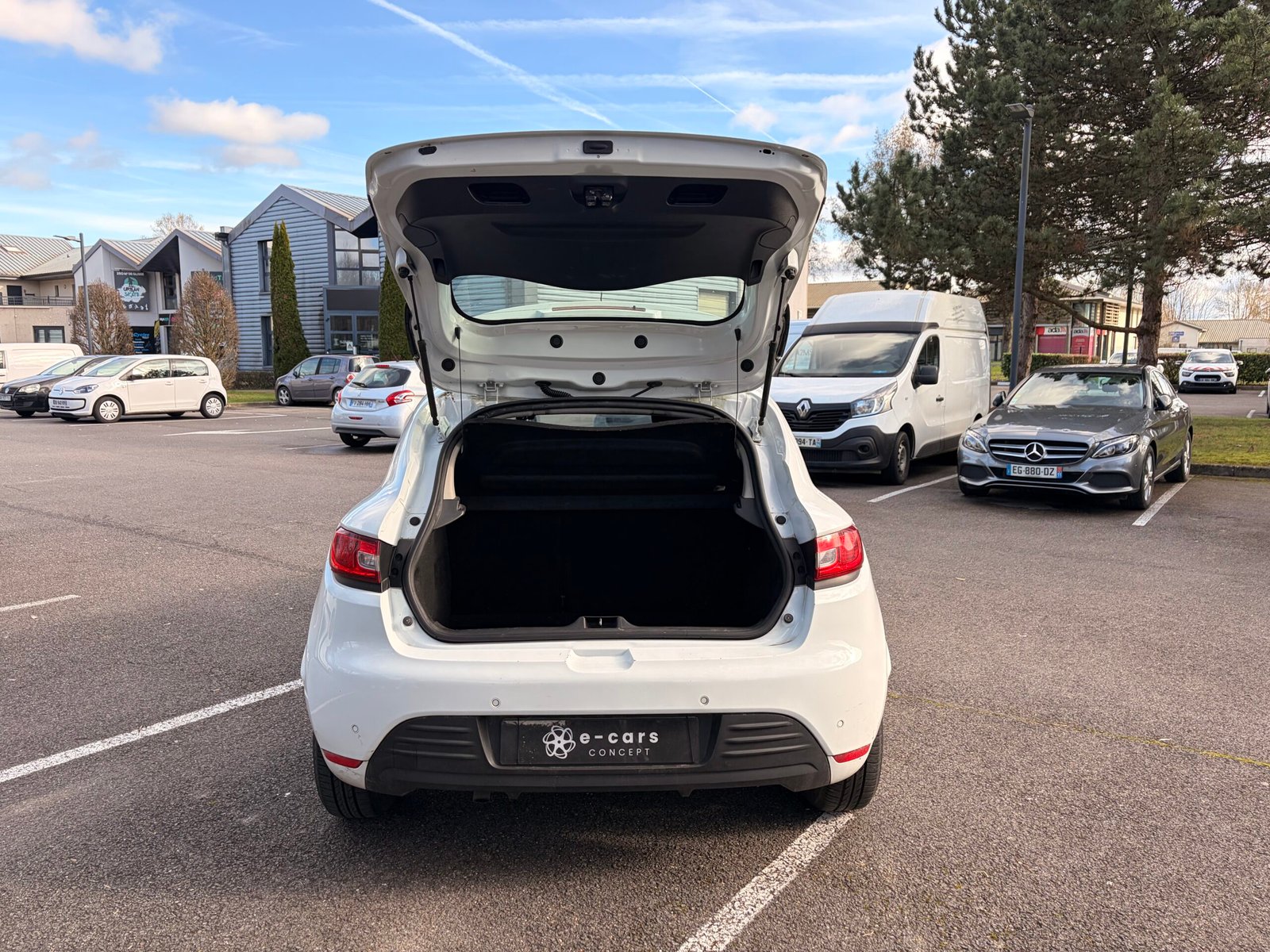 RENAULT Clio IV 5 Portes Phase 2 1.5 dCi FAP Energy eco2 S&S 90 cv Business