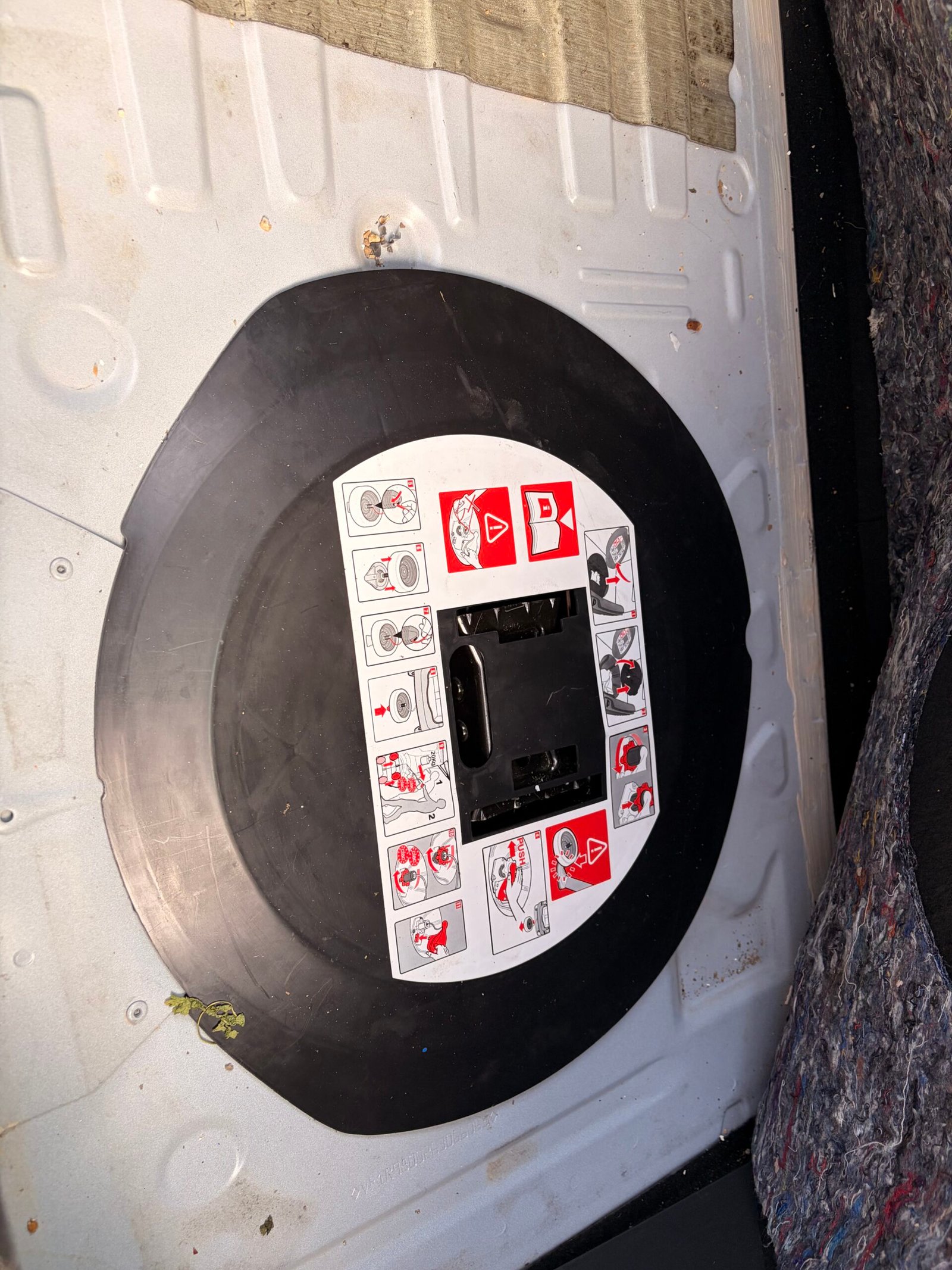 RENAULT Clio IV 5 Portes Phase 2 1.5 dCi FAP Energy eco2 S&S 90 cv Business