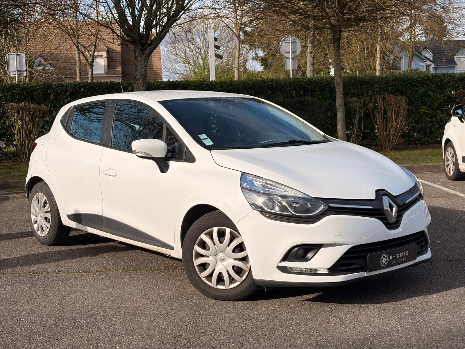 RENAULT Clio IV 5 Portes Phase 2 1.5 dCi FAP Energy eco2 S&S 90 cv Business