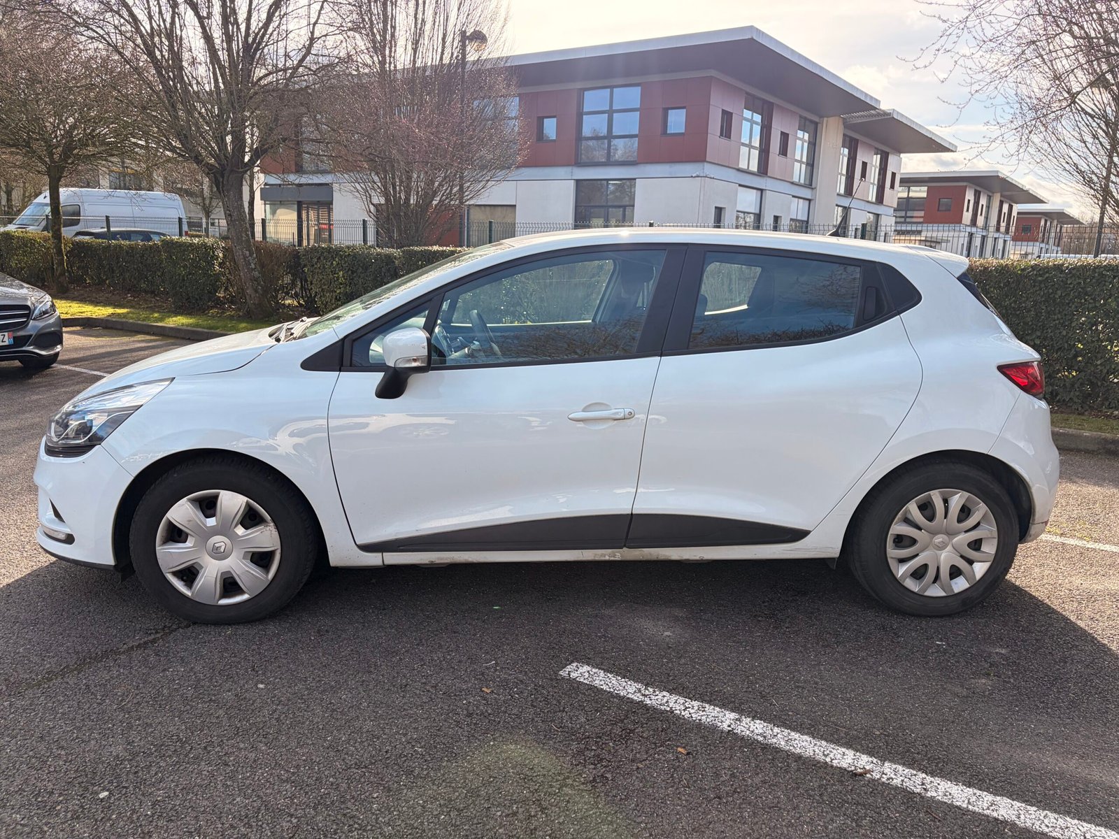 RENAULT Clio IV 5 Portes Phase 2 1.5 dCi FAP Energy eco2 S&S 90 cv Business