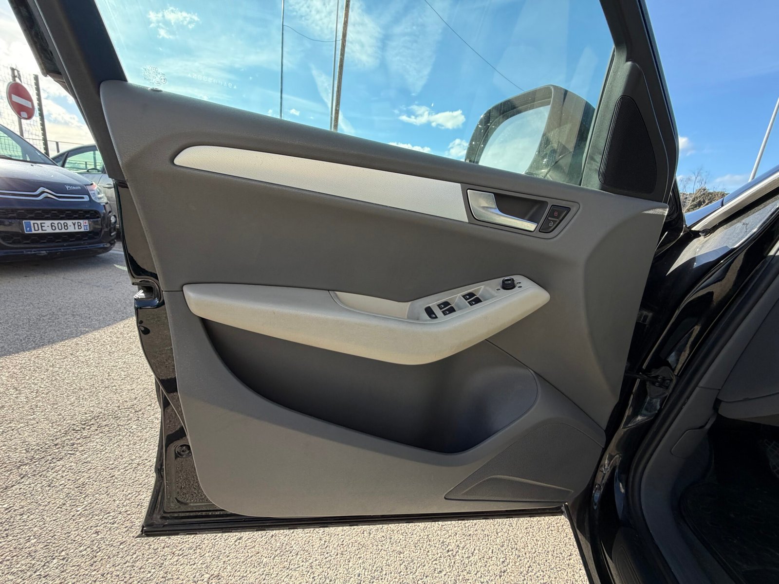 AUDI Q5 2.0 litres TDI QUATTRO 170CH