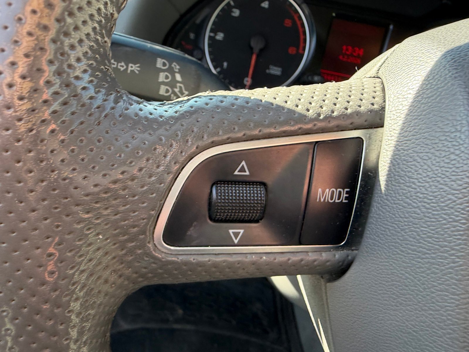 AUDI Q5 2.0 litres TDI QUATTRO 170CH