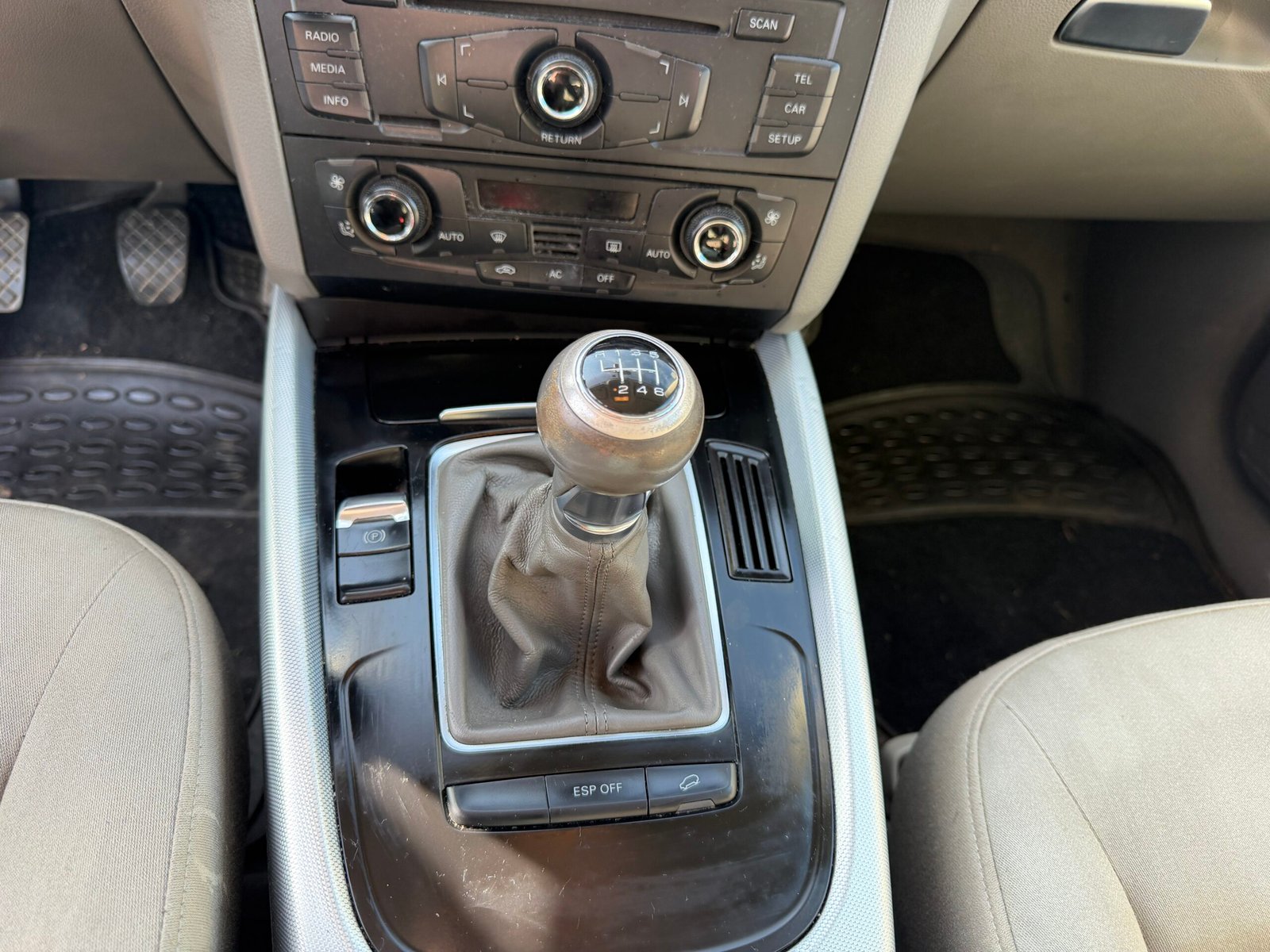 AUDI Q5 2.0 litres TDI QUATTRO 170CH