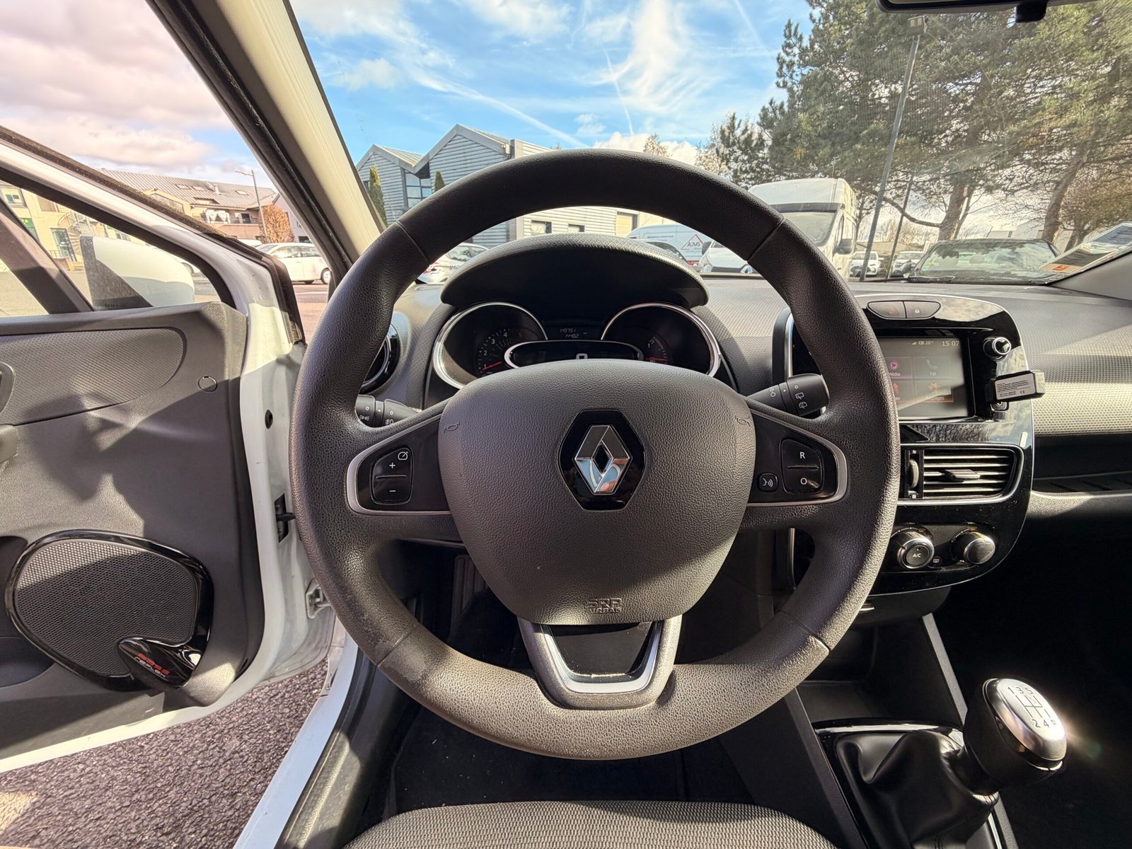 RENAULT Clio IV 5 Portes Phase 2 1.5 dCi FAP Energy eco2 S&S 90 cv Business