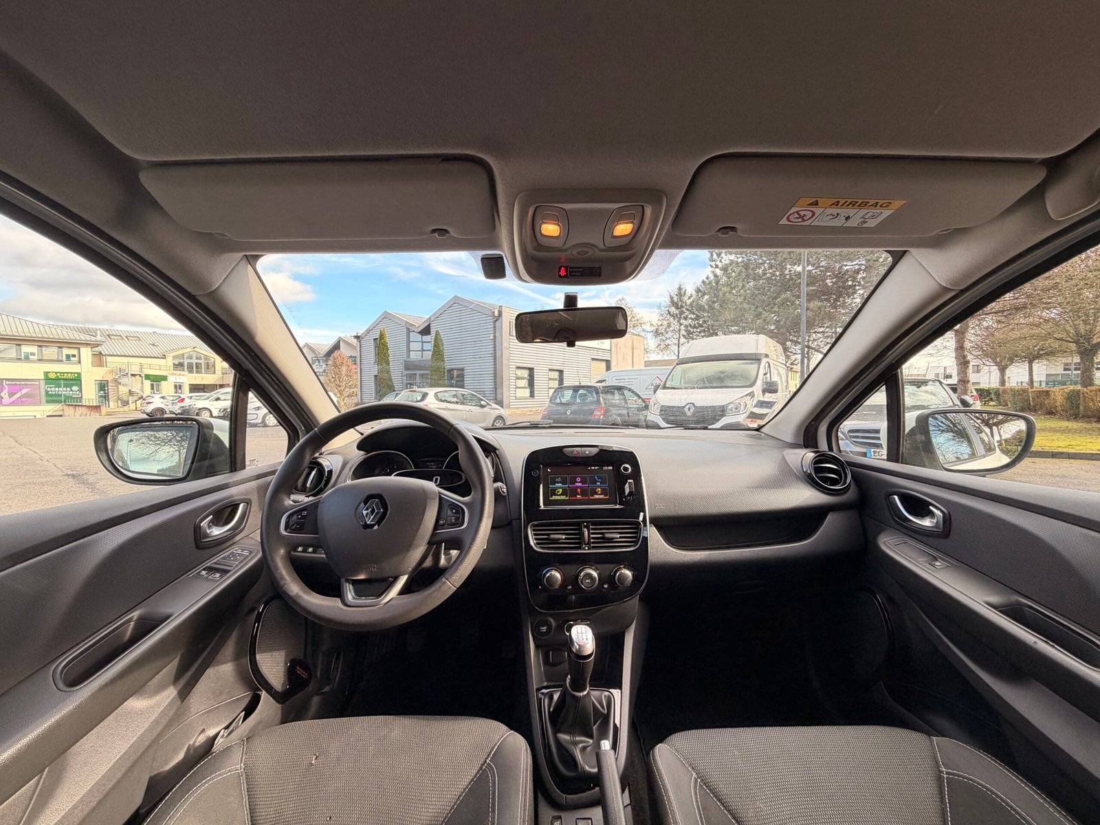 RENAULT Clio IV 5 Portes Phase 2 1.5 dCi FAP Energy eco2 S&S 90 cv Business