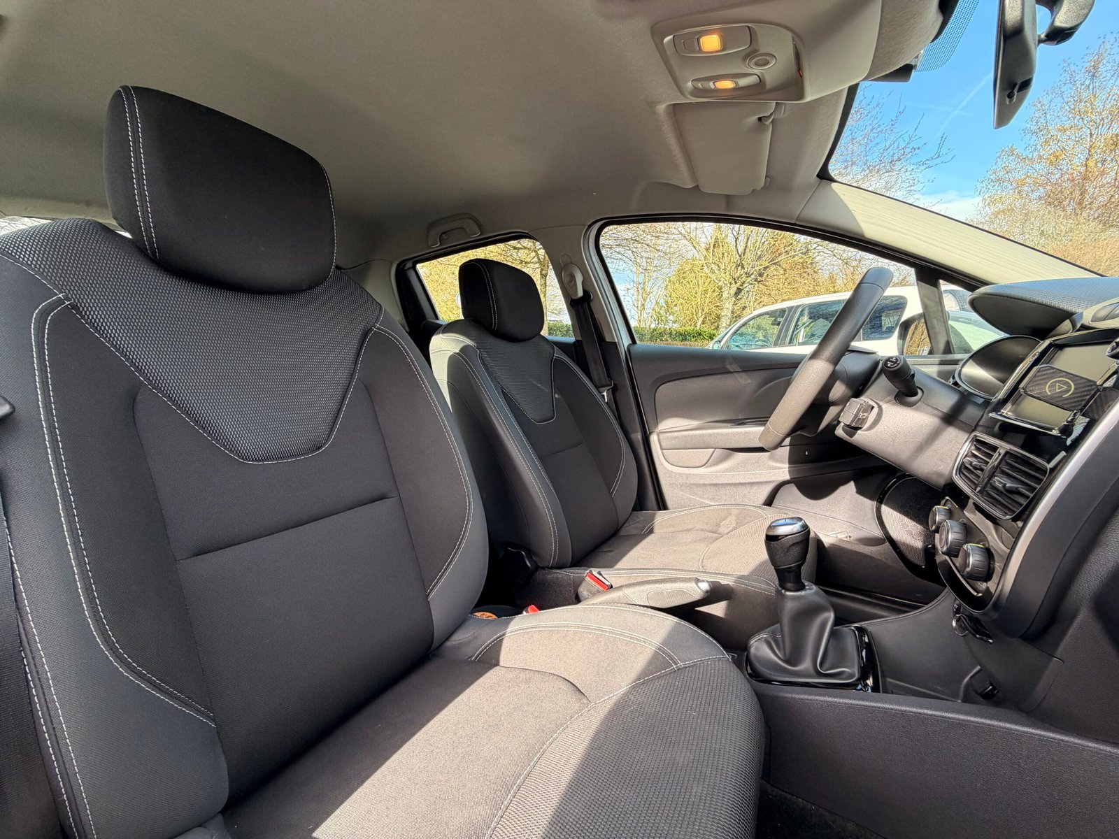 RENAULT Clio IV 5 Portes Phase 2 1.5 dCi FAP Energy eco2 S&S 90 cv Business