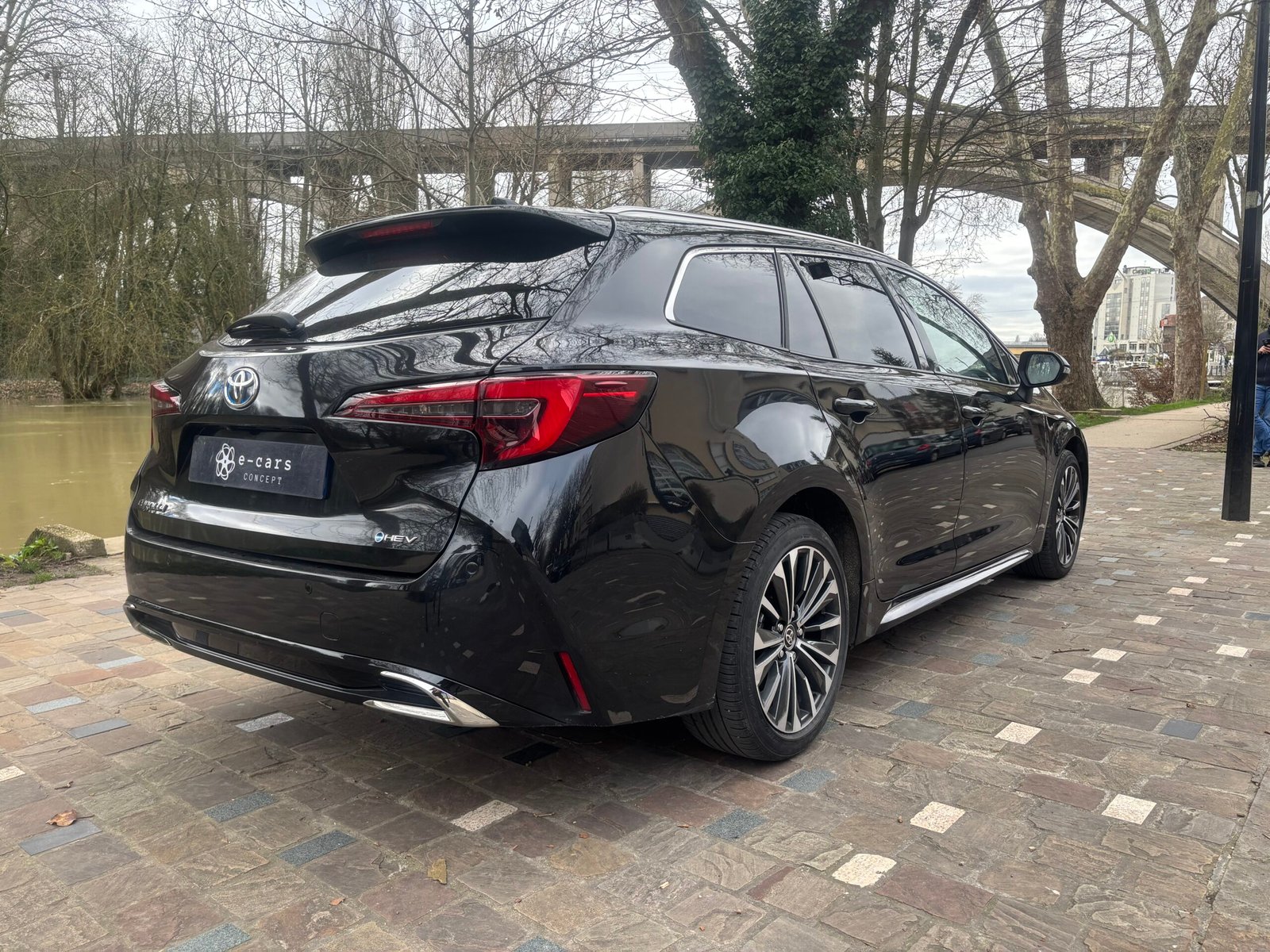 Toyota Corolla 140 Ch Design