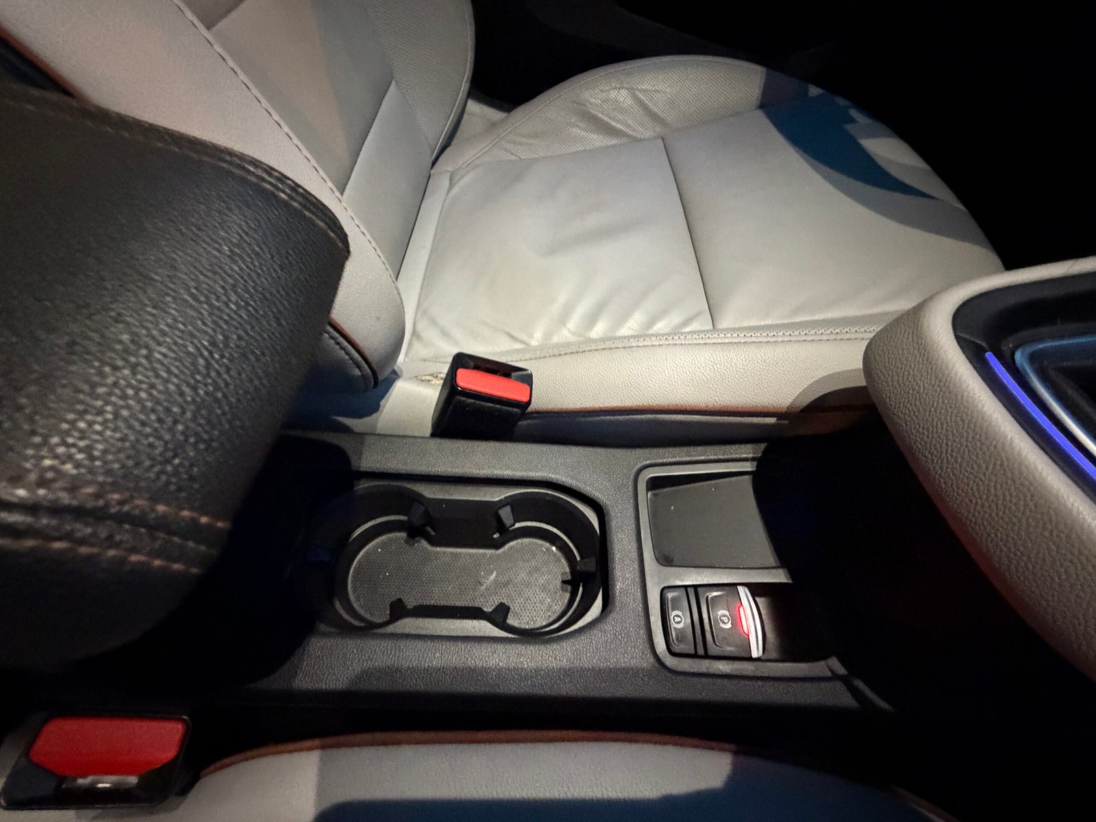 Renault Clio V INITIALE PARIS 1.0 tce 100ch