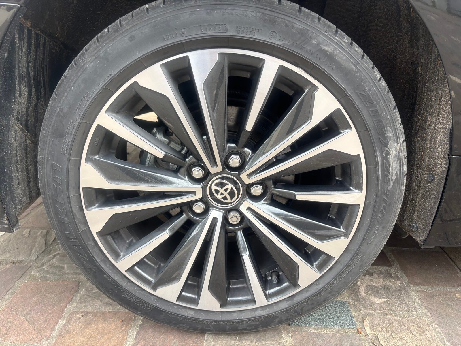 Toyota Corolla 140 Ch Design