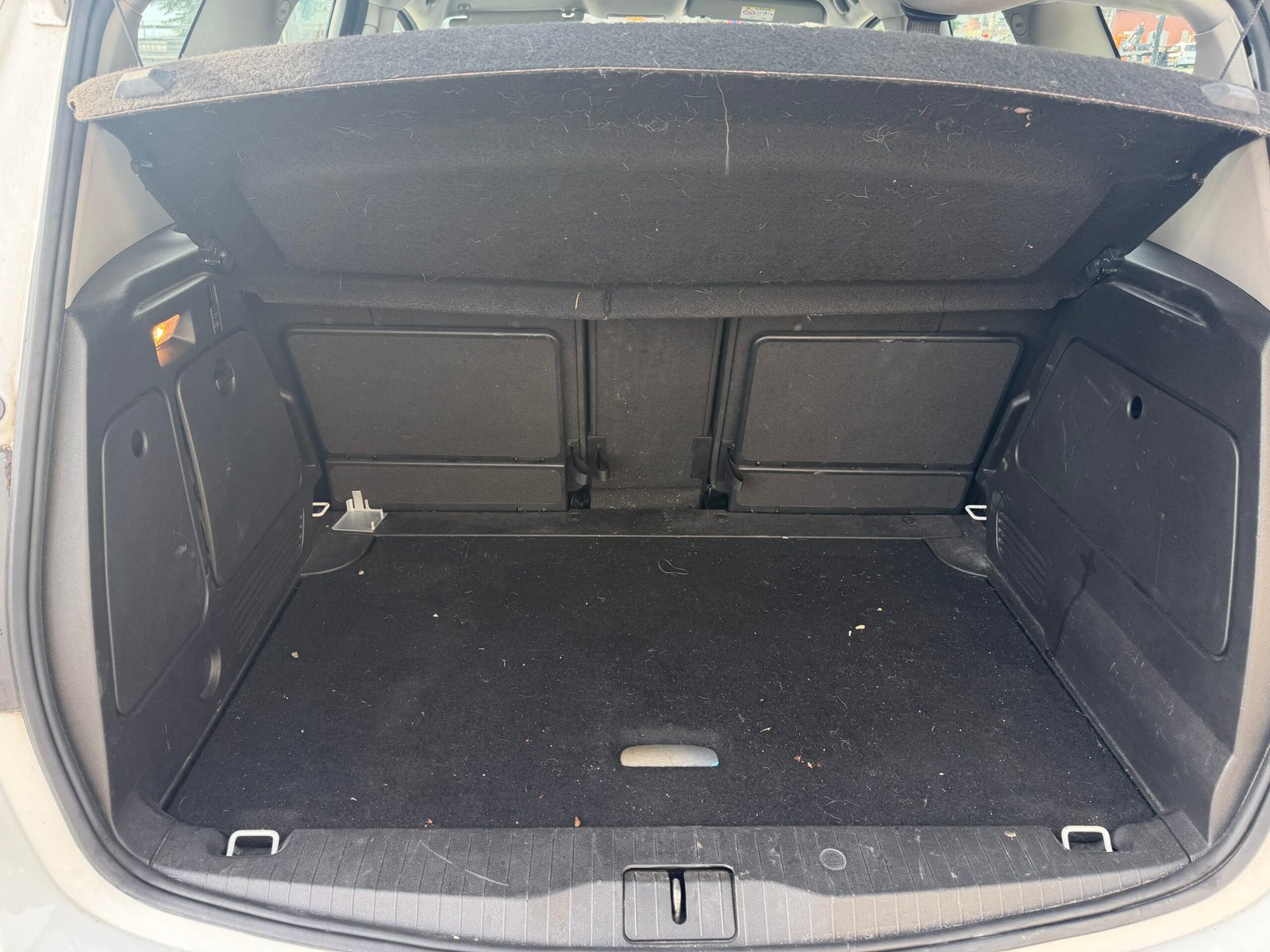 Opel Meriva B Phase 2 1.4 i Twinport 16V 100 cv