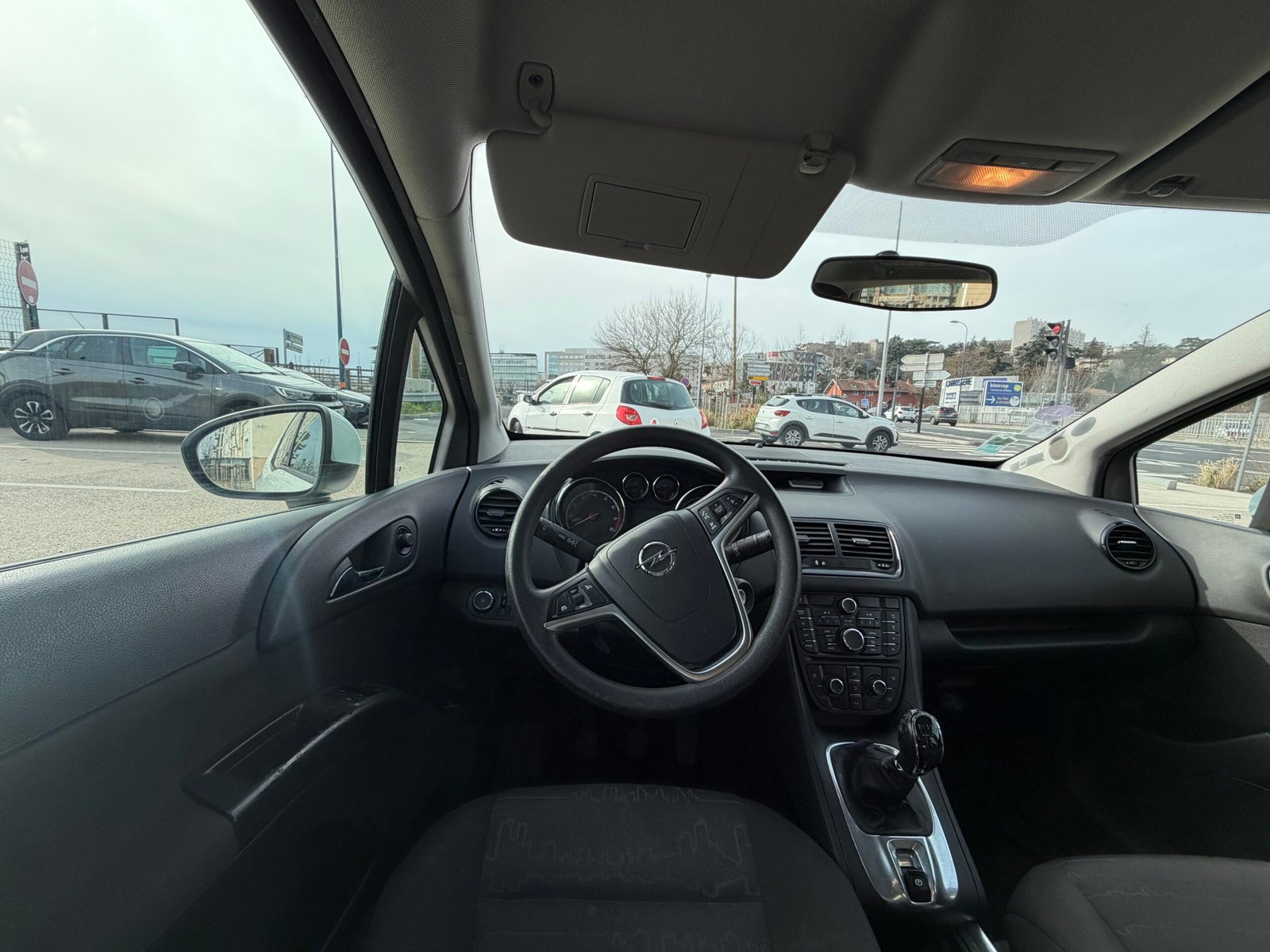 Opel Meriva B Phase 2 1.4 i Twinport 16V 100 cv